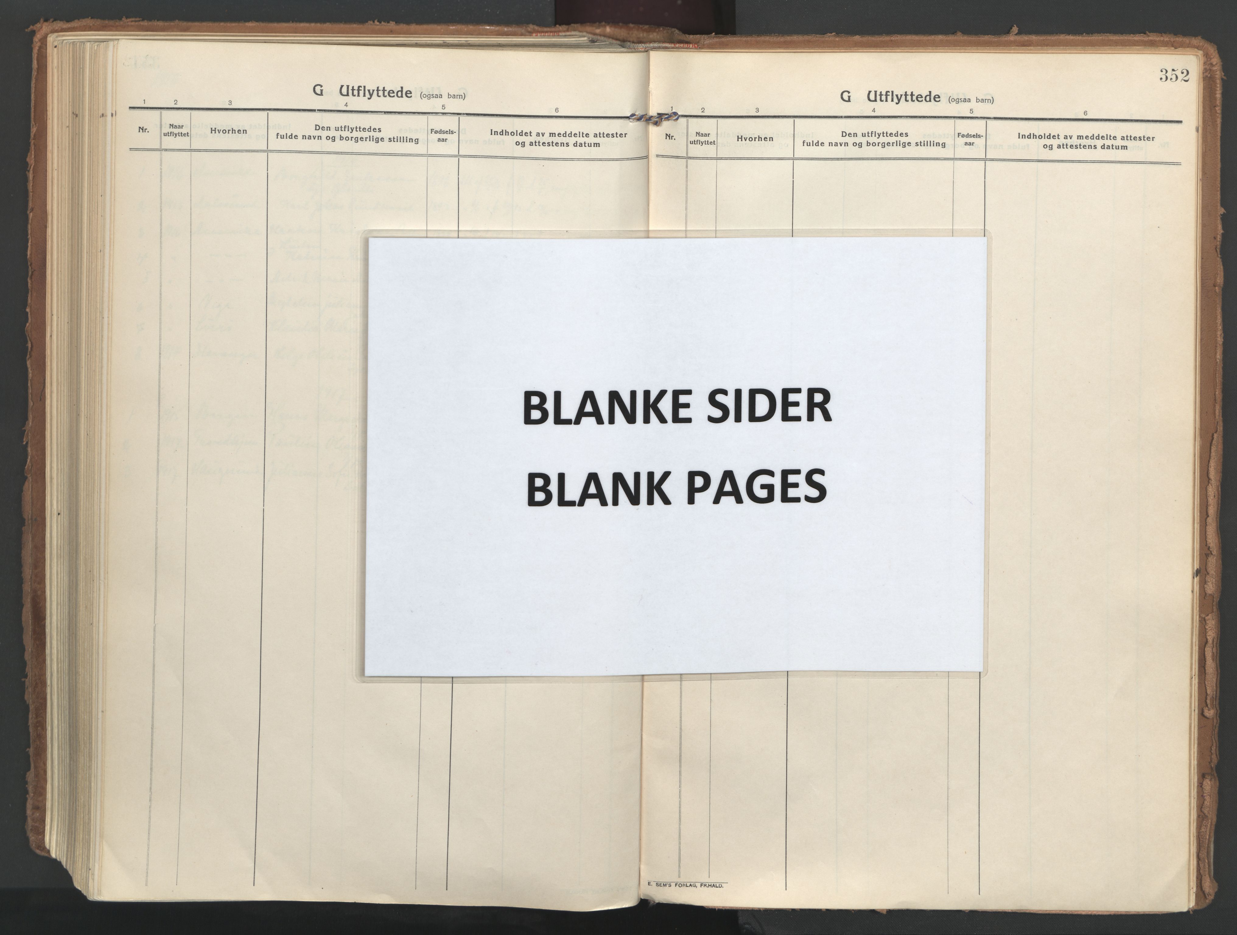 Ministerialprotokoller, klokkerbøker og fødselsregistre - Nordland, AV/SAT-A-1459/802/L0060: Parish register (official) no. 802A07, 1916-1933, p. 352