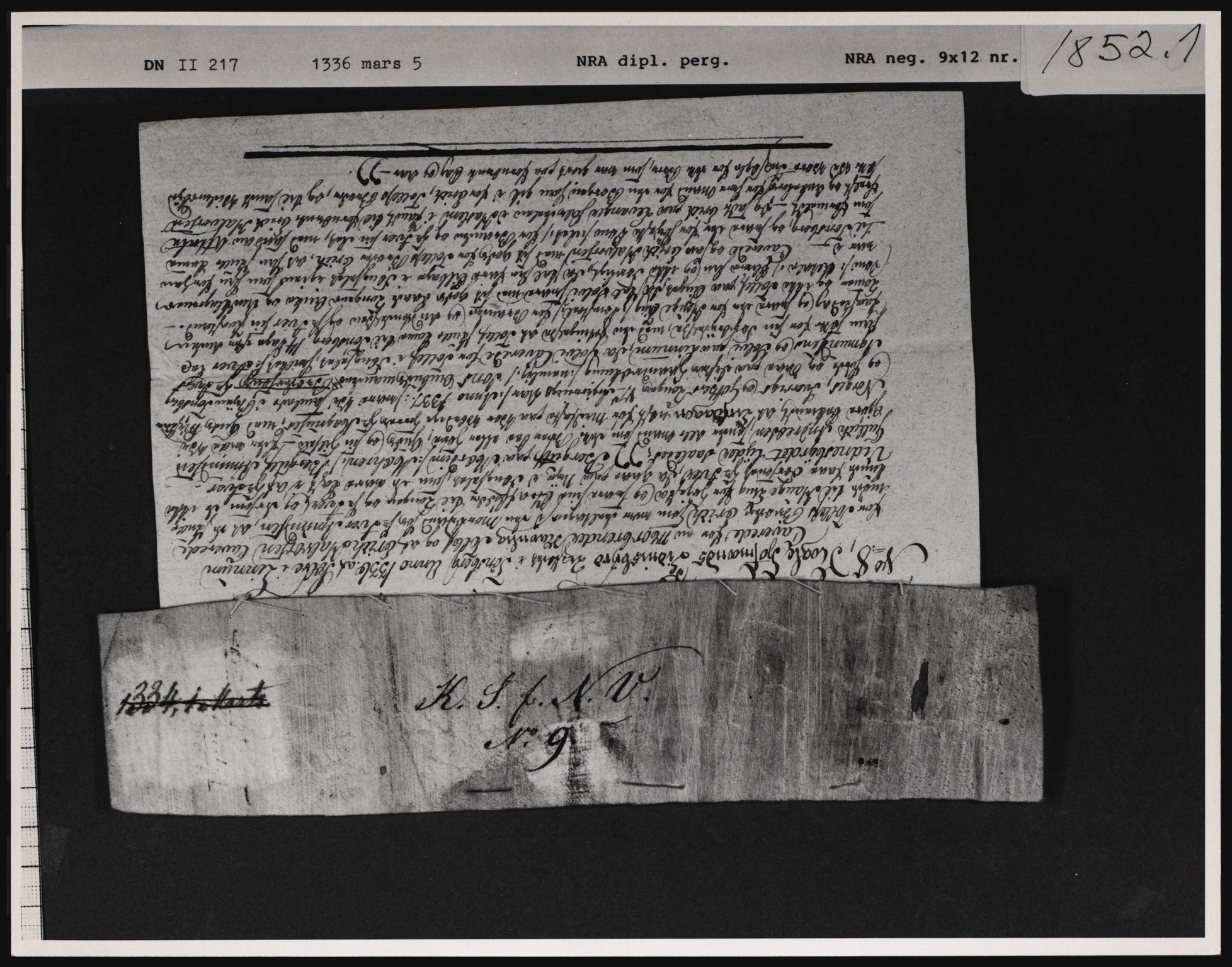 Riksarkivets diplomsamling, AV/RA-EA-5965/F01/F01a/L0037: Dokumenter, 1336, p. 4