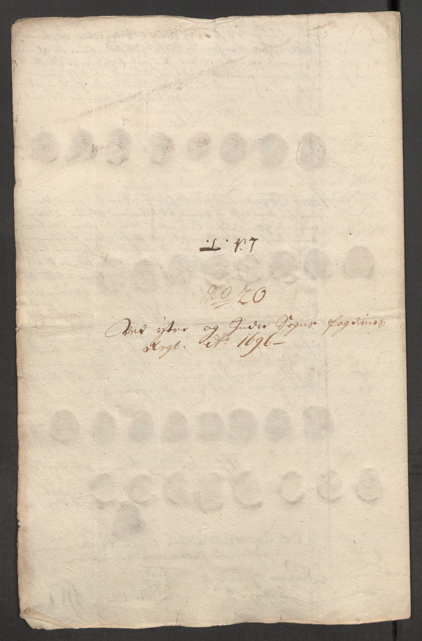 Rentekammeret inntil 1814, Reviderte regnskaper, Fogderegnskap, AV/RA-EA-4092/R52/L3309: Fogderegnskap Sogn, 1696-1697, p. 265