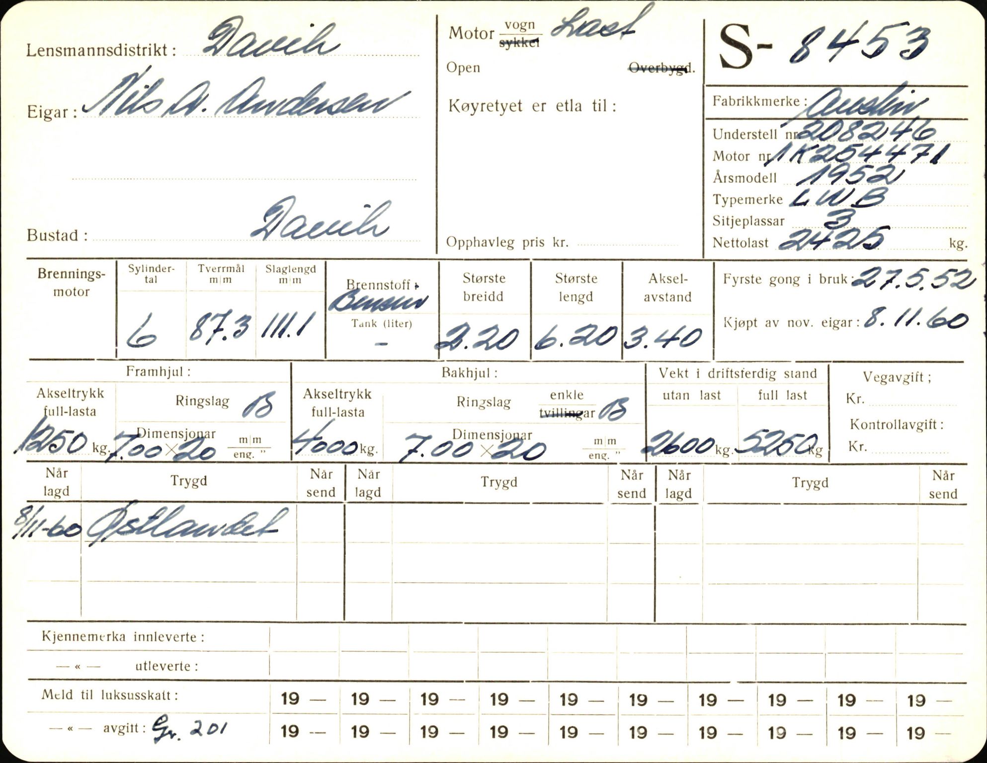 Statens vegvesen, Sogn og Fjordane vegkontor, AV/SAB-A-5301/4/F/L0006: Registerkort utmeldte Fjordane S8300-9500, 1930-1961, p. 224