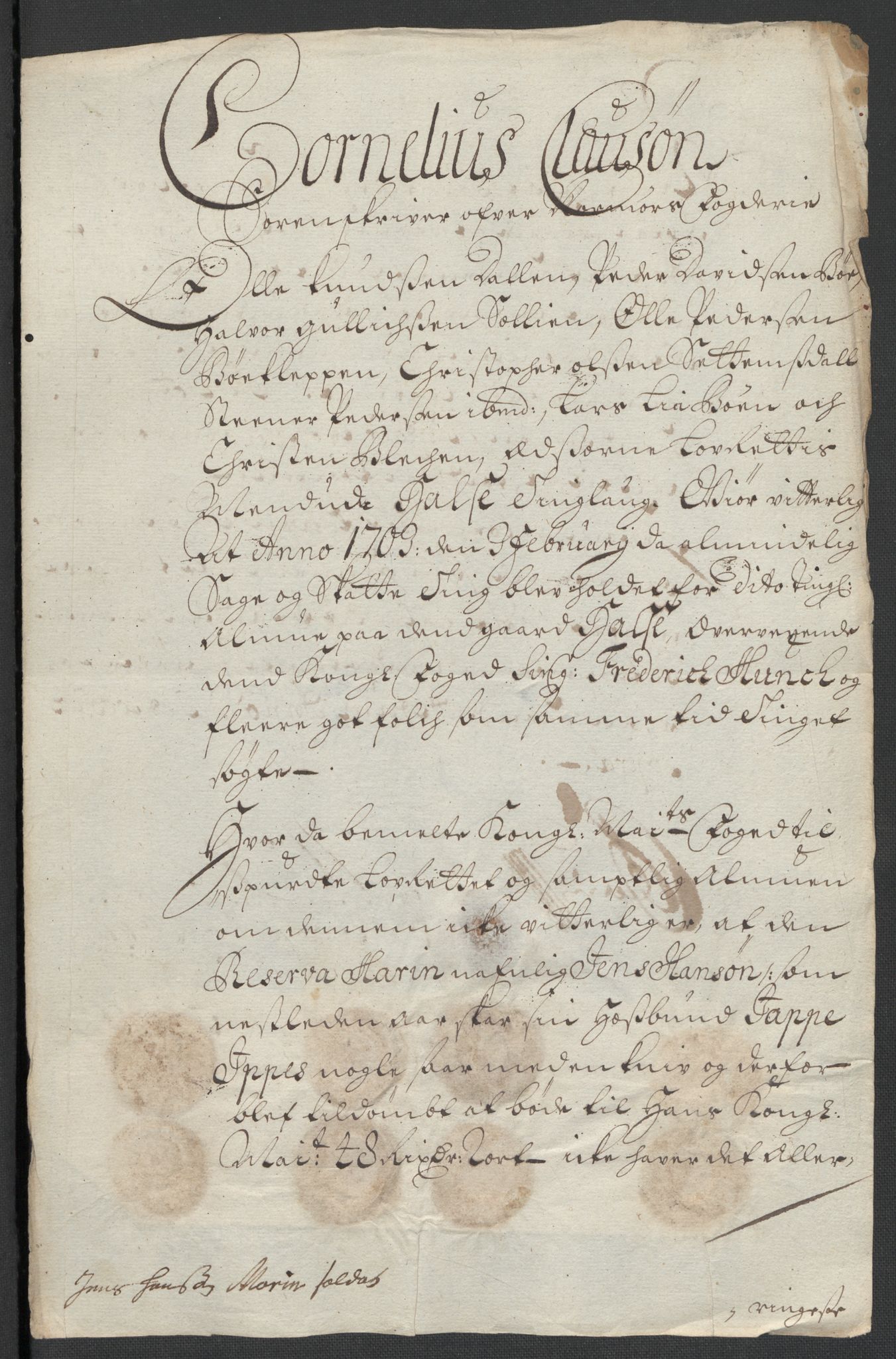 Rentekammeret inntil 1814, Reviderte regnskaper, Fogderegnskap, RA/EA-4092/R56/L3739: Fogderegnskap Nordmøre, 1700-1702, p. 445