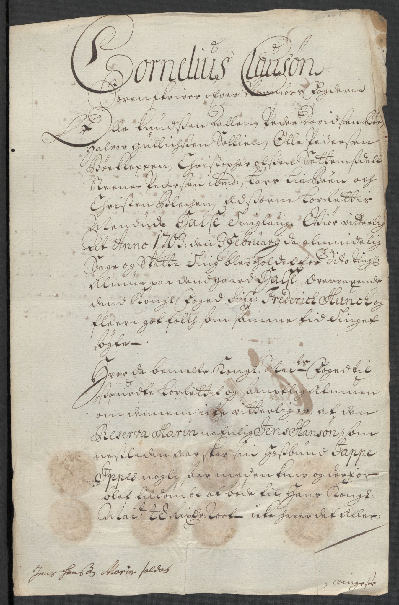 Rentekammeret inntil 1814, Reviderte regnskaper, Fogderegnskap, AV/RA-EA-4092/R56/L3739: Fogderegnskap Nordmøre, 1700-1702, p. 445