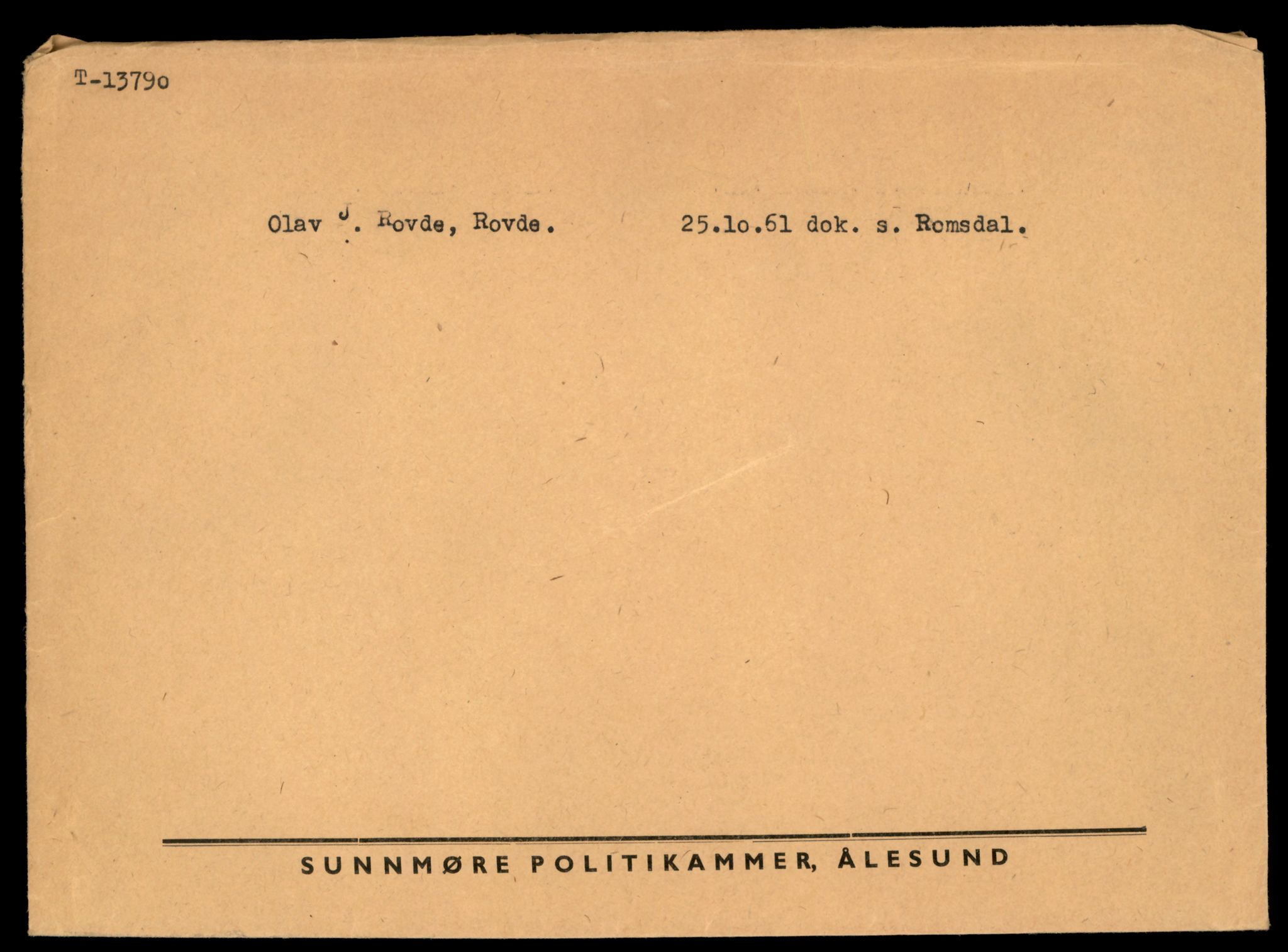 Møre og Romsdal vegkontor - Ålesund trafikkstasjon, AV/SAT-A-4099/F/Fe/L0041: Registreringskort for kjøretøy T 13710 - T 13905, 1927-1998, p. 1381