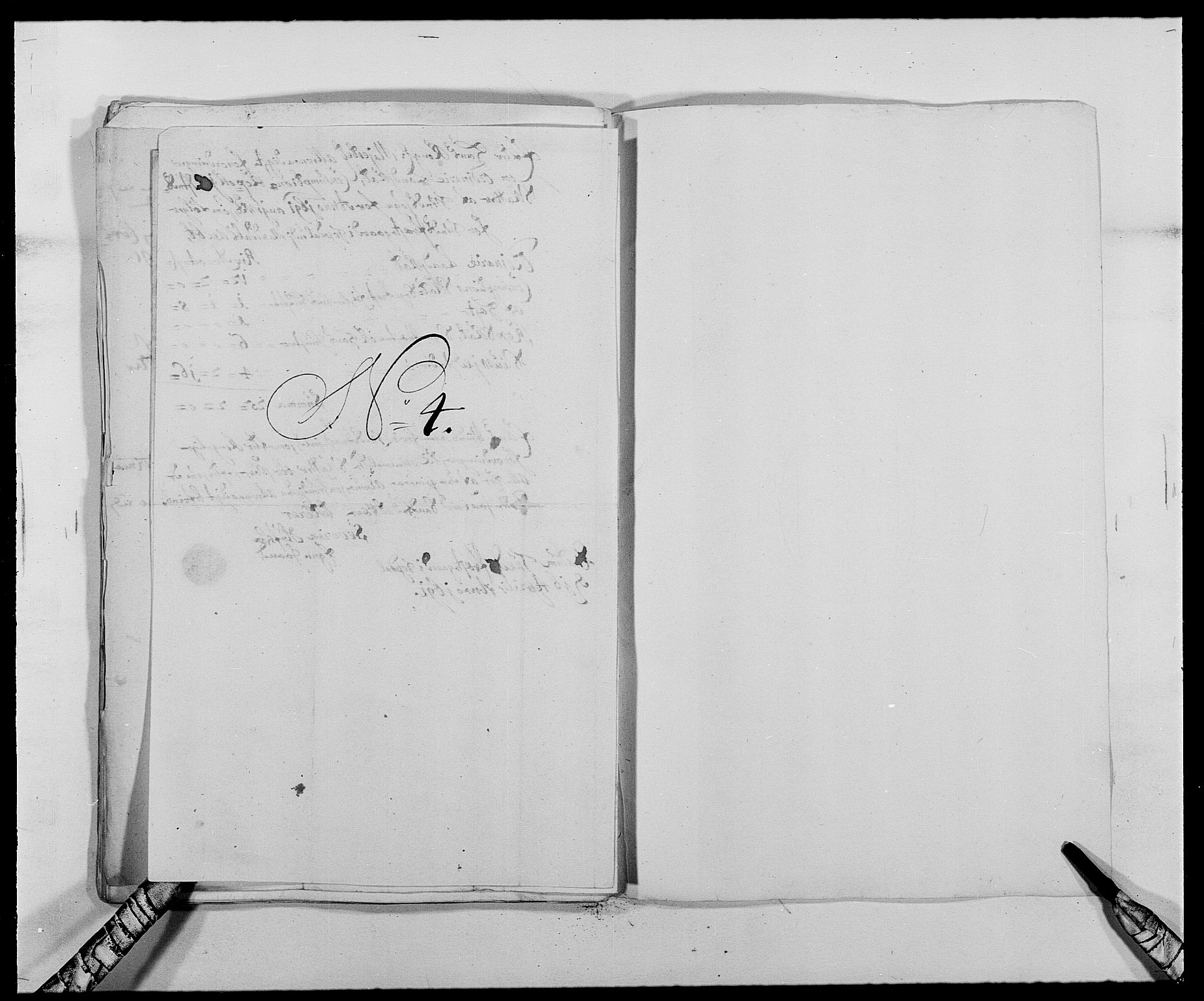 Rentekammeret inntil 1814, Reviderte regnskaper, Fogderegnskap, AV/RA-EA-4092/R42/L2543: Mandal fogderi, 1688-1691, p. 250