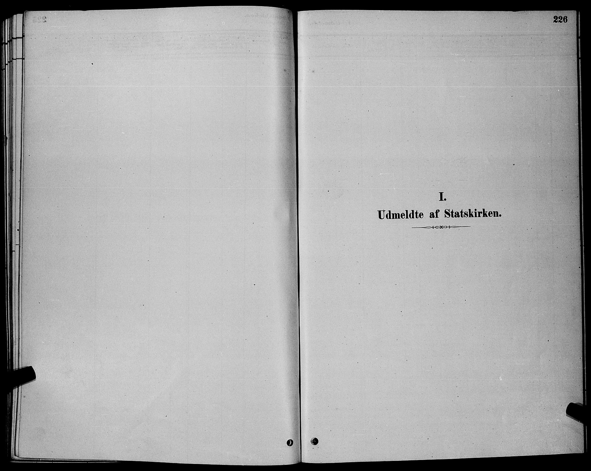 Ministerialprotokoller, klokkerbøker og fødselsregistre - Møre og Romsdal, AV/SAT-A-1454/524/L0365: Parish register (copy) no. 524C06, 1880-1899, p. 226