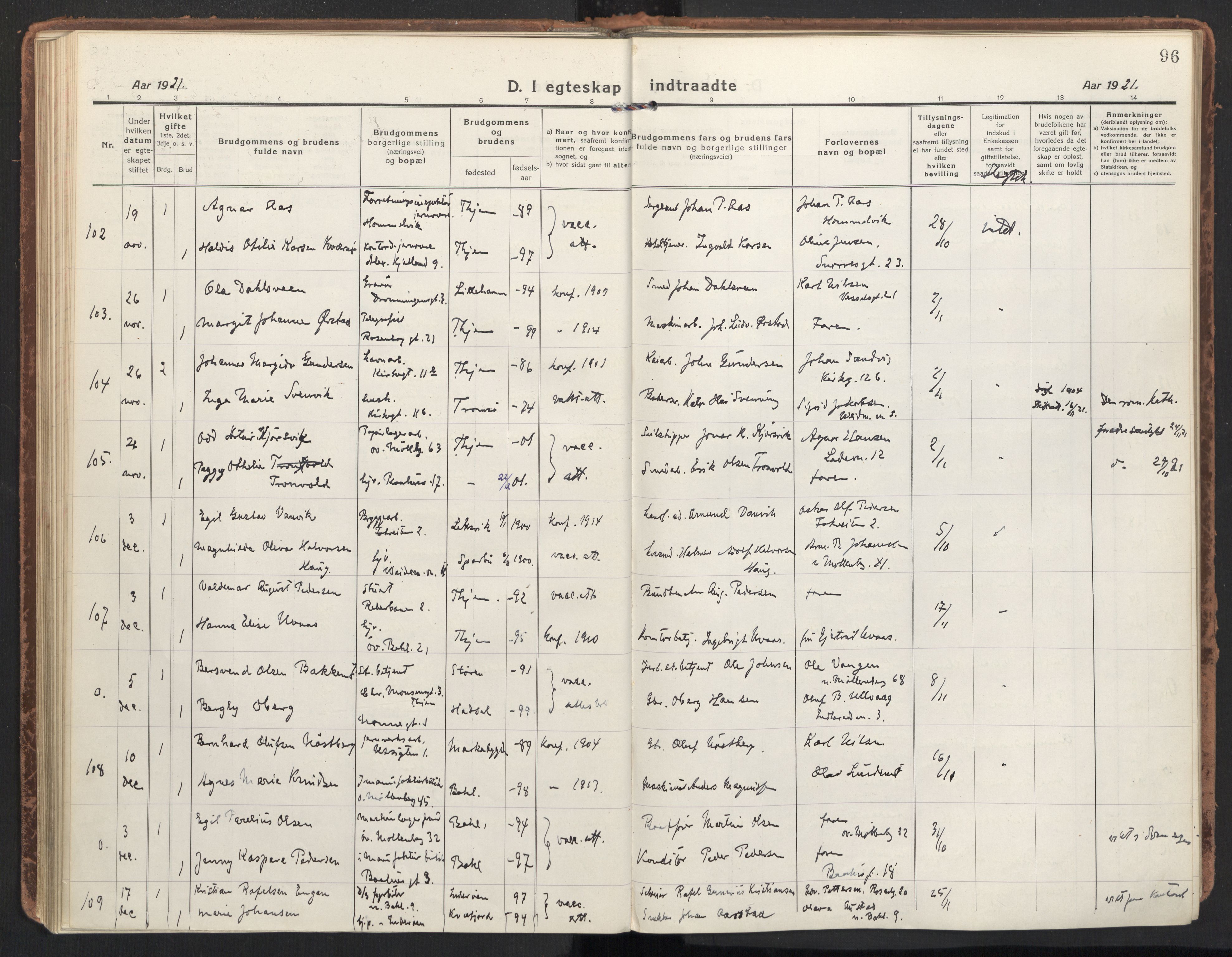 Ministerialprotokoller, klokkerbøker og fødselsregistre - Sør-Trøndelag, AV/SAT-A-1456/604/L0206: Parish register (official) no. 604A26, 1917-1931, p. 96