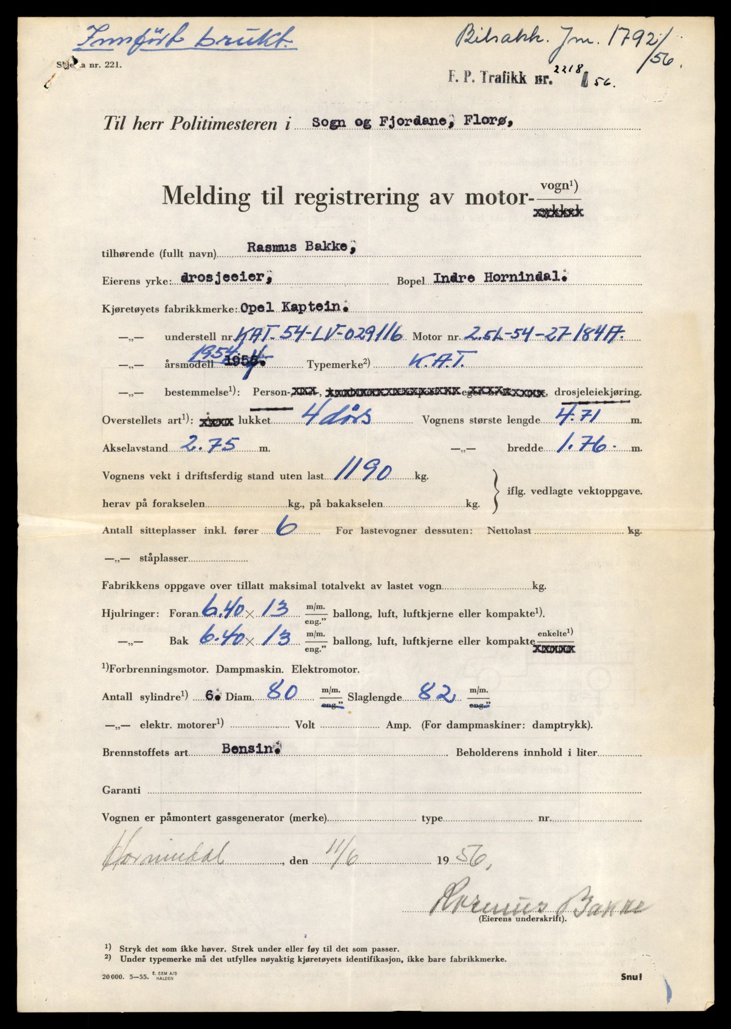 Møre og Romsdal vegkontor - Ålesund trafikkstasjon, AV/SAT-A-4099/F/Fe/L0023: Registreringskort for kjøretøy T 10695 - T 10809, 1927-1998, p. 2145