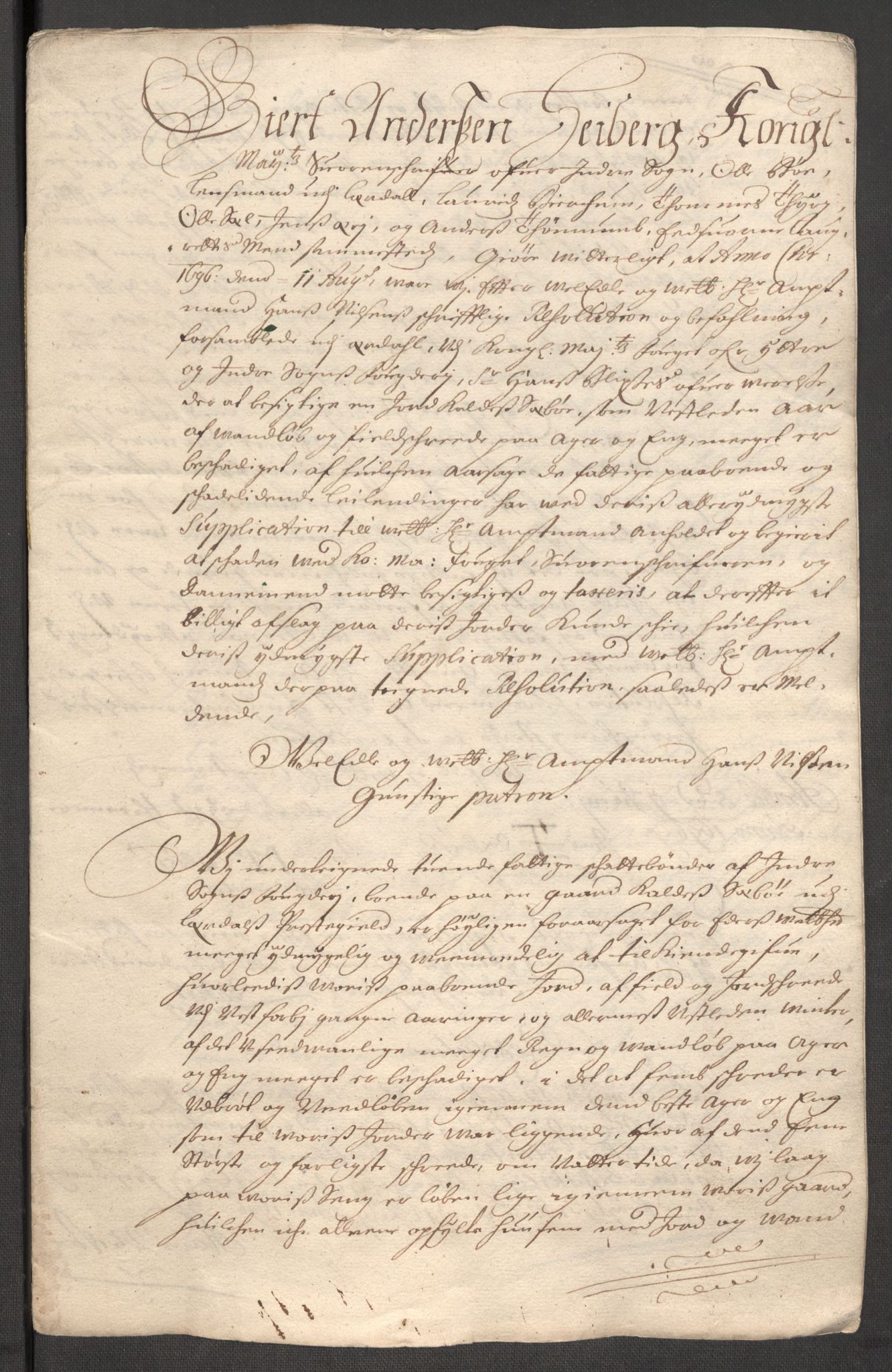 Rentekammeret inntil 1814, Reviderte regnskaper, Fogderegnskap, AV/RA-EA-4092/R52/L3309: Fogderegnskap Sogn, 1696-1697, p. 245