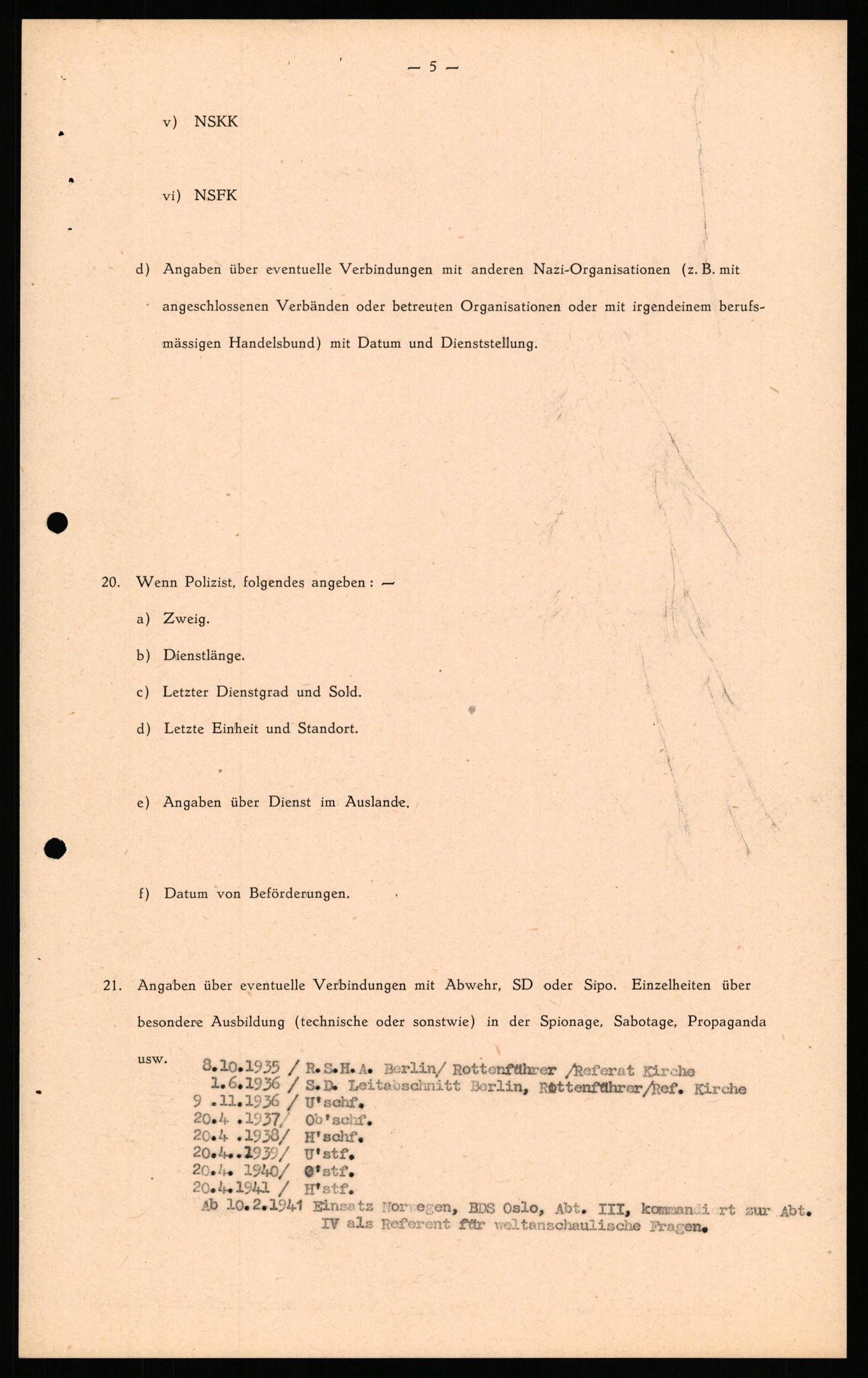 Forsvaret, Forsvarets overkommando II, AV/RA-RAFA-3915/D/Db/L0034: CI Questionaires. Tyske okkupasjonsstyrker i Norge. Tyskere., 1945-1946, p. 394