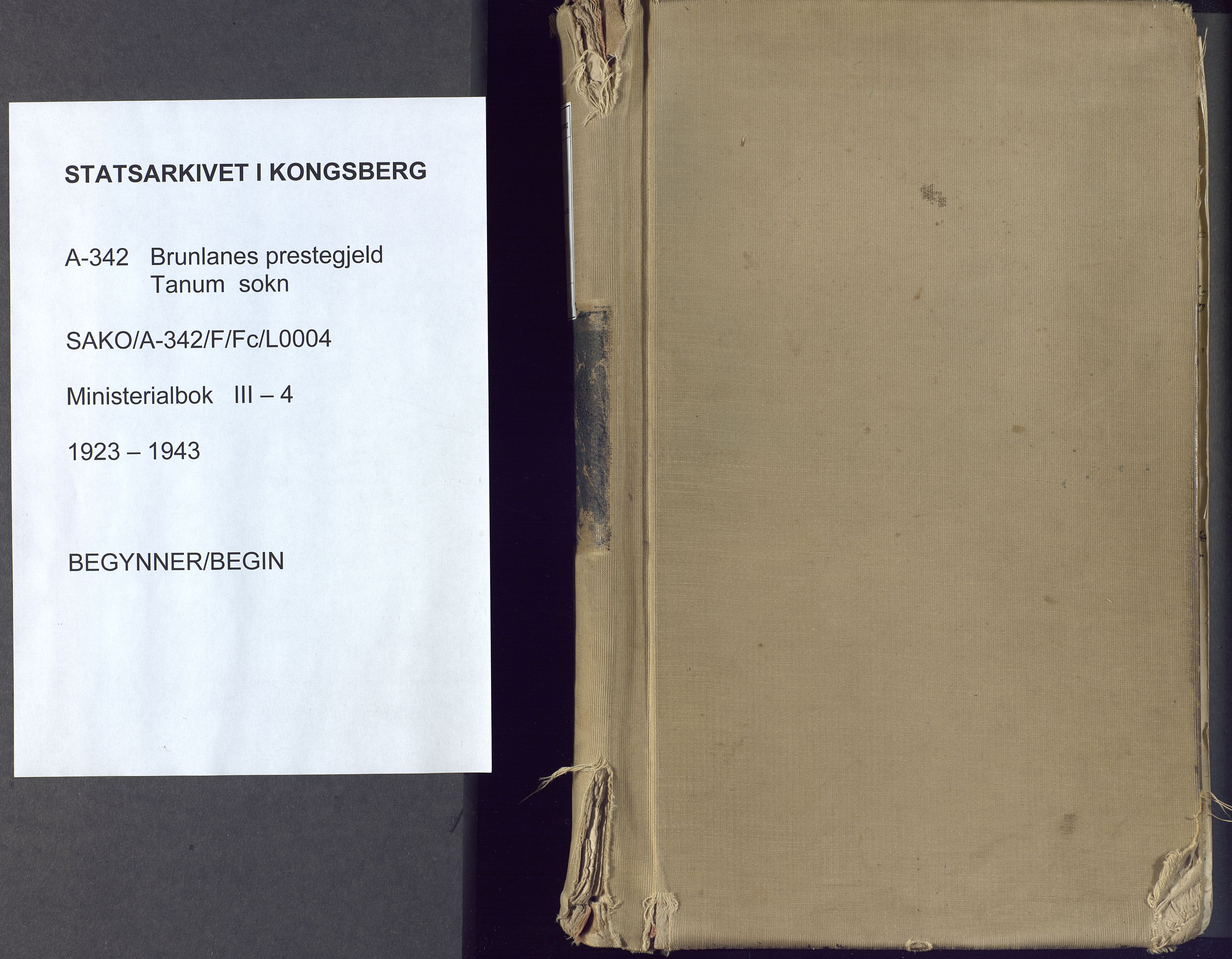 Brunlanes kirkebøker, SAKO/A-342/F/Fc/L0004: Parish register (official) no. III 4, 1923-1943