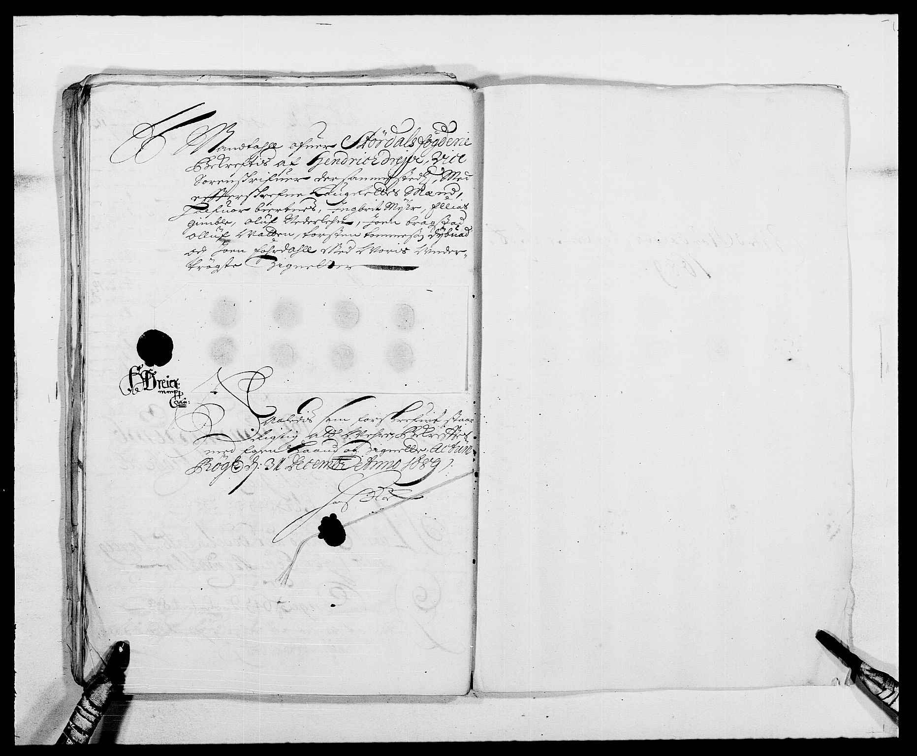 Rentekammeret inntil 1814, Reviderte regnskaper, Fogderegnskap, RA/EA-4092/R62/L4183: Fogderegnskap Stjørdal og Verdal, 1687-1689, p. 339