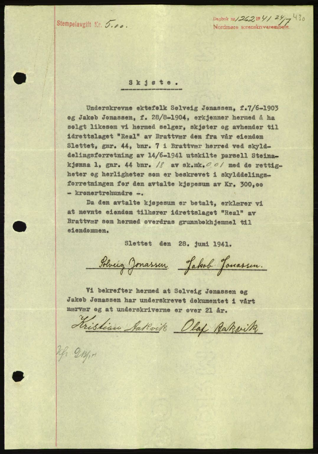 Nordmøre sorenskriveri, SAT/A-4132/1/2/2Ca: Mortgage book no. A90, 1941-1941, Diary no: : 1262/1941