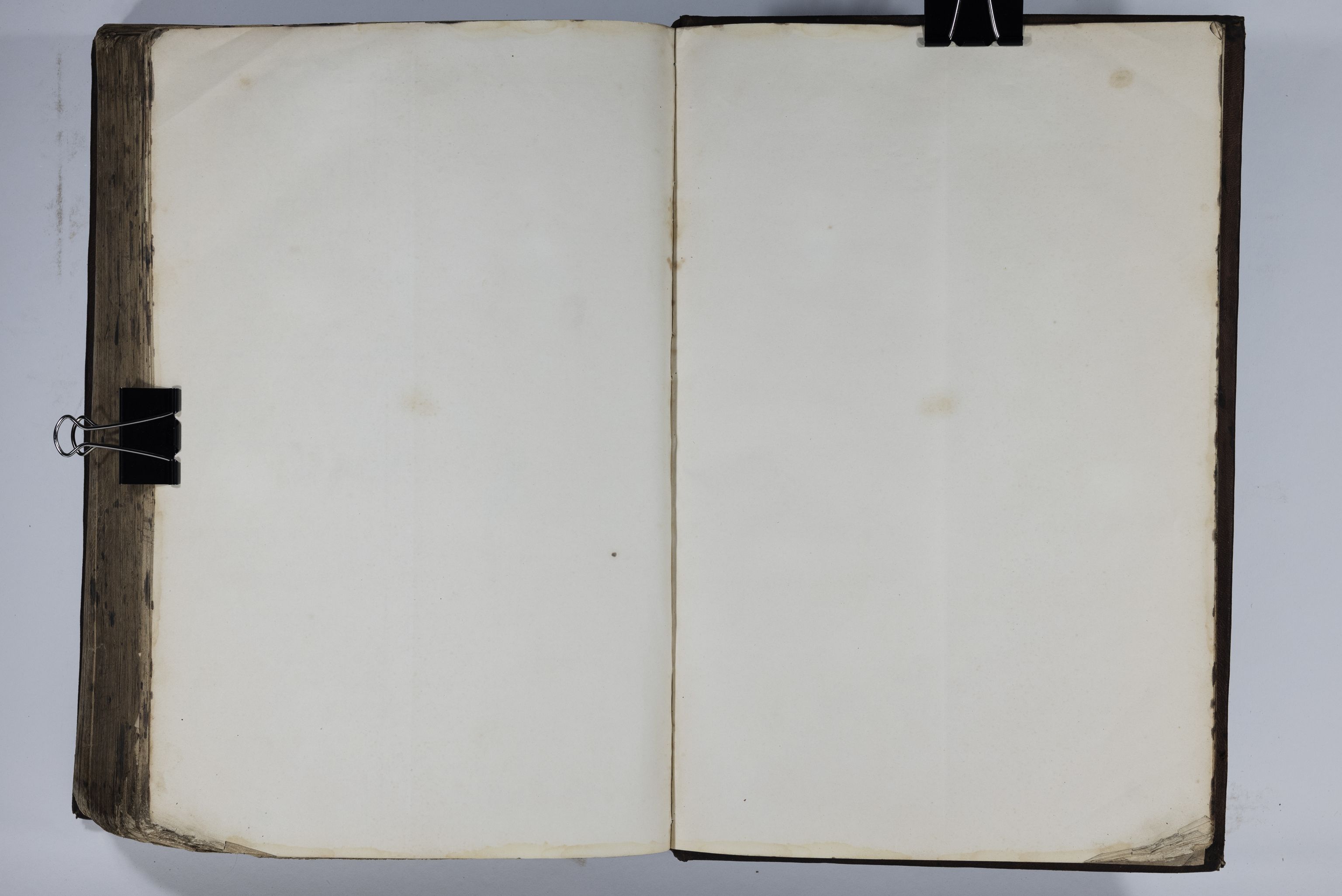 Blehr/ Kjellestad, TEMU/TGM-A-1212/R/Ra/L0005: Hugste bog, 1850-1855, p. 705