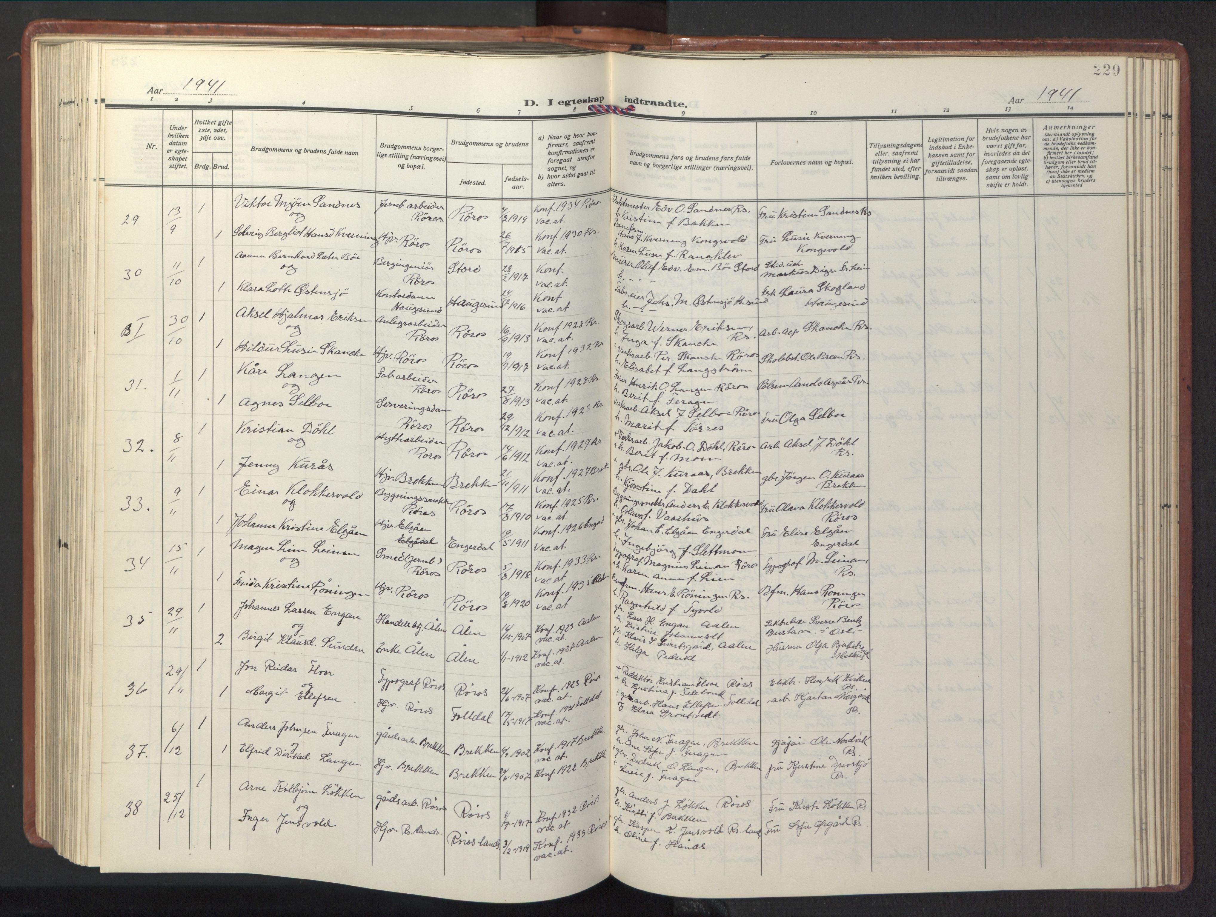 Ministerialprotokoller, klokkerbøker og fødselsregistre - Sør-Trøndelag, SAT/A-1456/681/L0943: Parish register (copy) no. 681C07, 1926-1954, p. 229
