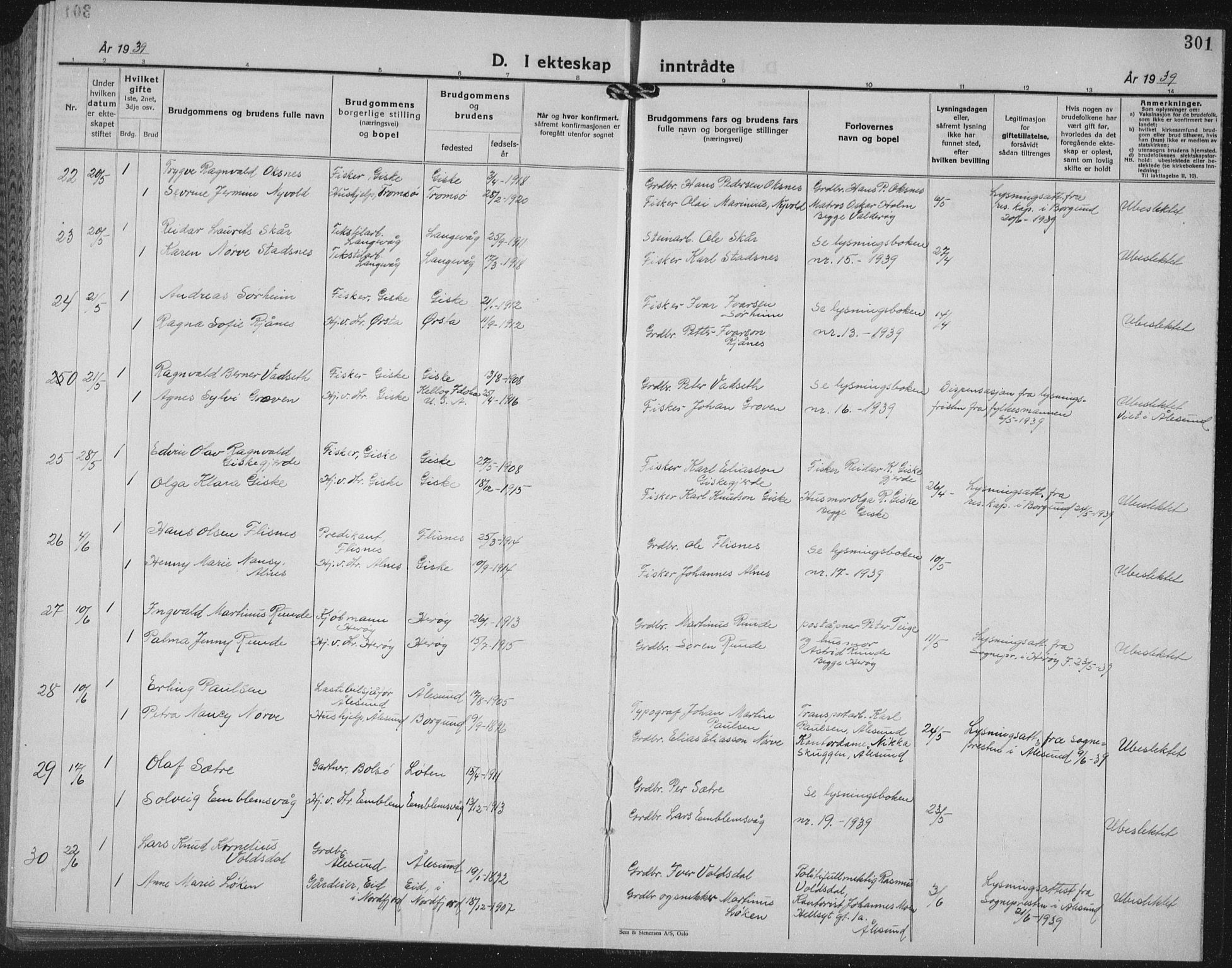 Ministerialprotokoller, klokkerbøker og fødselsregistre - Møre og Romsdal, AV/SAT-A-1454/528/L0436: Parish register (copy) no. 528C17, 1927-1939, p. 301