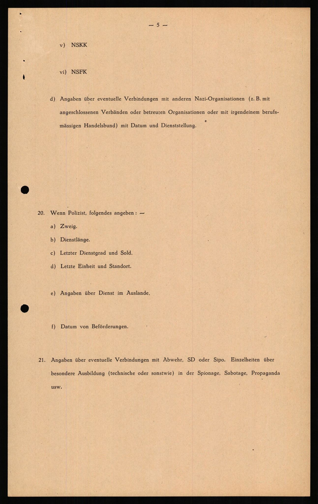 Forsvaret, Forsvarets overkommando II, RA/RAFA-3915/D/Db/L0014: CI Questionaires. Tyske okkupasjonsstyrker i Norge. Tyskere., 1945-1946, p. 453