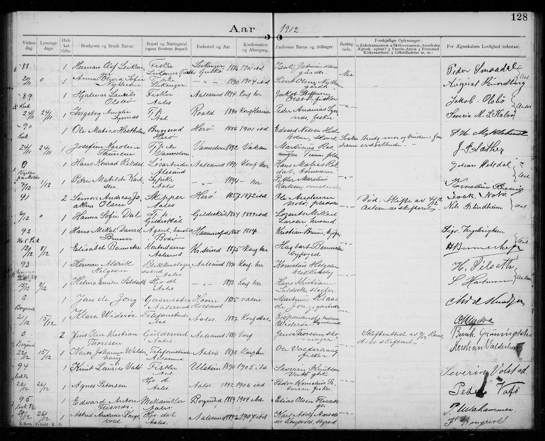 Ministerialprotokoller, klokkerbøker og fødselsregistre - Møre og Romsdal, AV/SAT-A-1454/529/L0458: Banns register no. 529A08, 1901-1918, p. 128