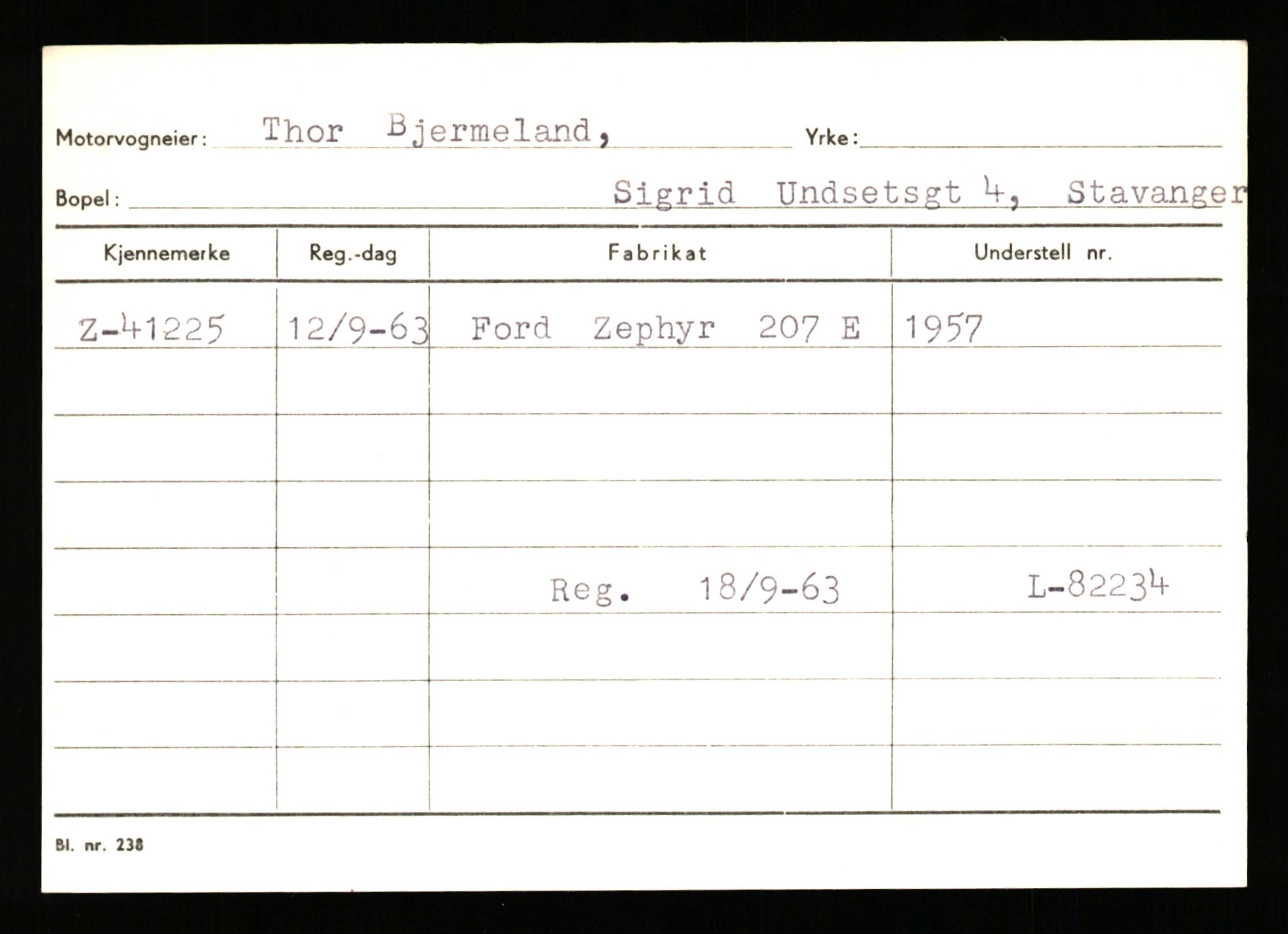 Stavanger trafikkstasjon, AV/SAST-A-101942/0/G/L0006: Registreringsnummer: 34250 - 49007, 1930-1971, p. 1871