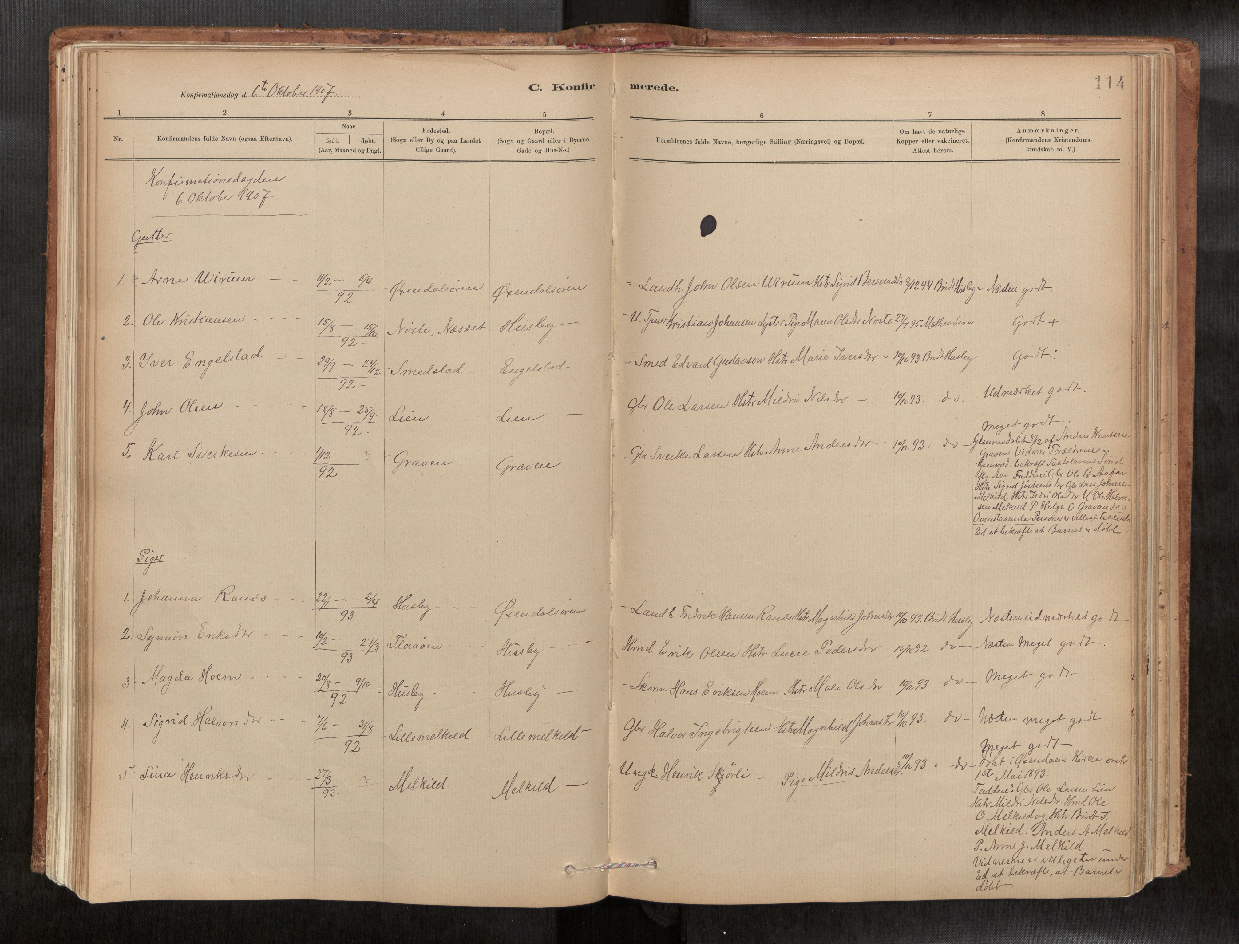 Ministerialprotokoller, klokkerbøker og fødselsregistre - Møre og Romsdal, SAT/A-1454/588/L1006: Parish register (official) no. 588A03, 1886-1912, p. 114