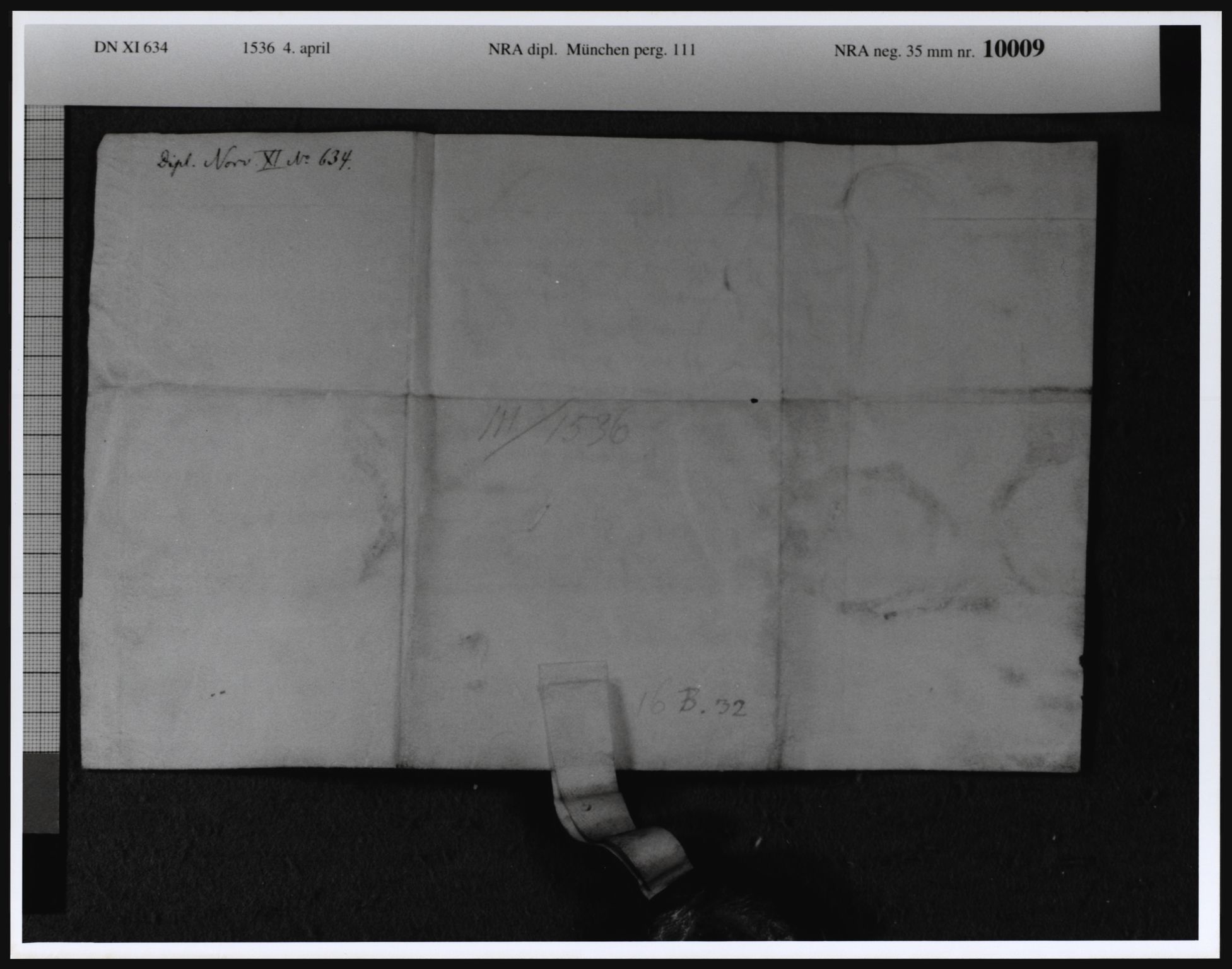 Riksarkivets diplomsamling, AV/RA-EA-5965/F13/F13a/L0024: Pergament nr. 111, 1536, p. 2