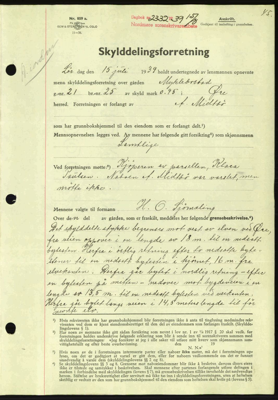 Nordmøre sorenskriveri, AV/SAT-A-4132/1/2/2Ca: Mortgage book no. A87, 1939-1940, Diary no: : 2332/1939