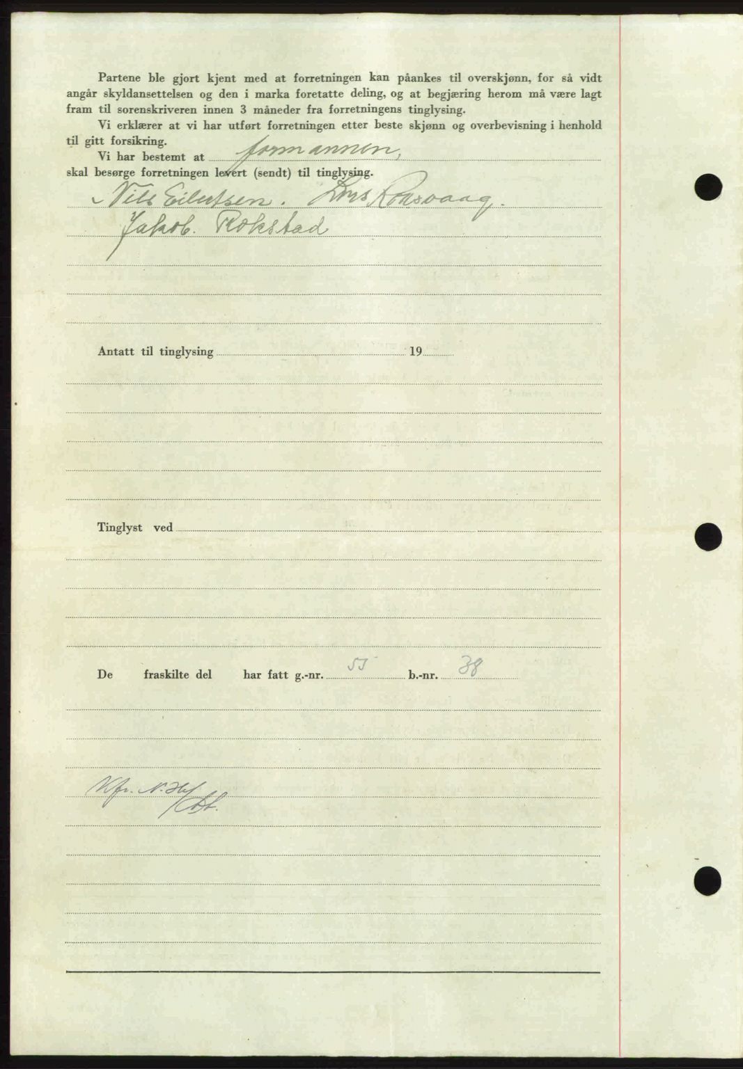 Nordmøre sorenskriveri, AV/SAT-A-4132/1/2/2Ca: Mortgage book no. A102, 1946-1946, Diary no: : 1561/1946