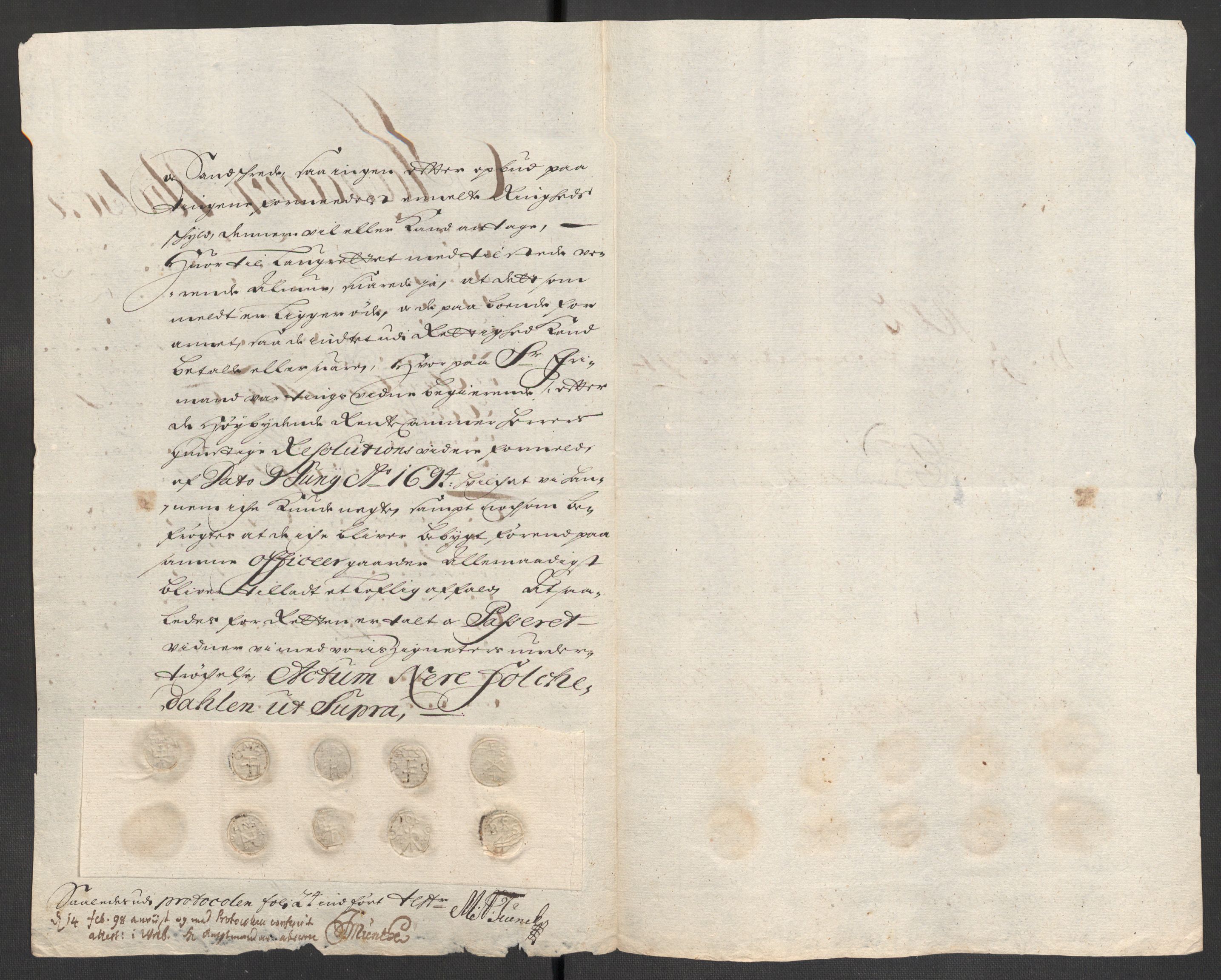 Rentekammeret inntil 1814, Reviderte regnskaper, Fogderegnskap, AV/RA-EA-4092/R48/L2977: Fogderegnskap Sunnhordland og Hardanger, 1697-1698, p. 203