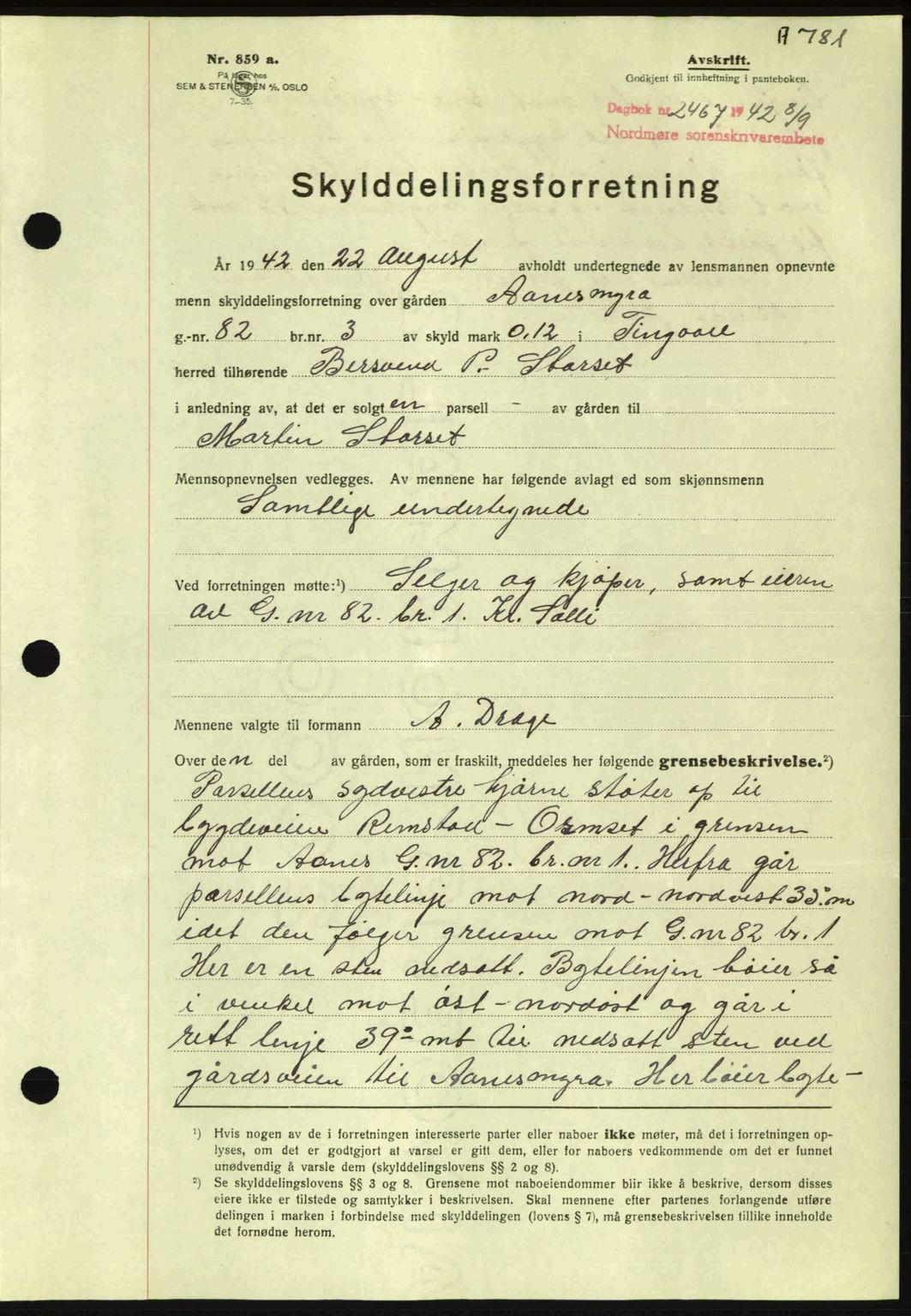 Nordmøre sorenskriveri, AV/SAT-A-4132/1/2/2Ca: Mortgage book no. A93, 1942-1942, Diary no: : 2467/1942