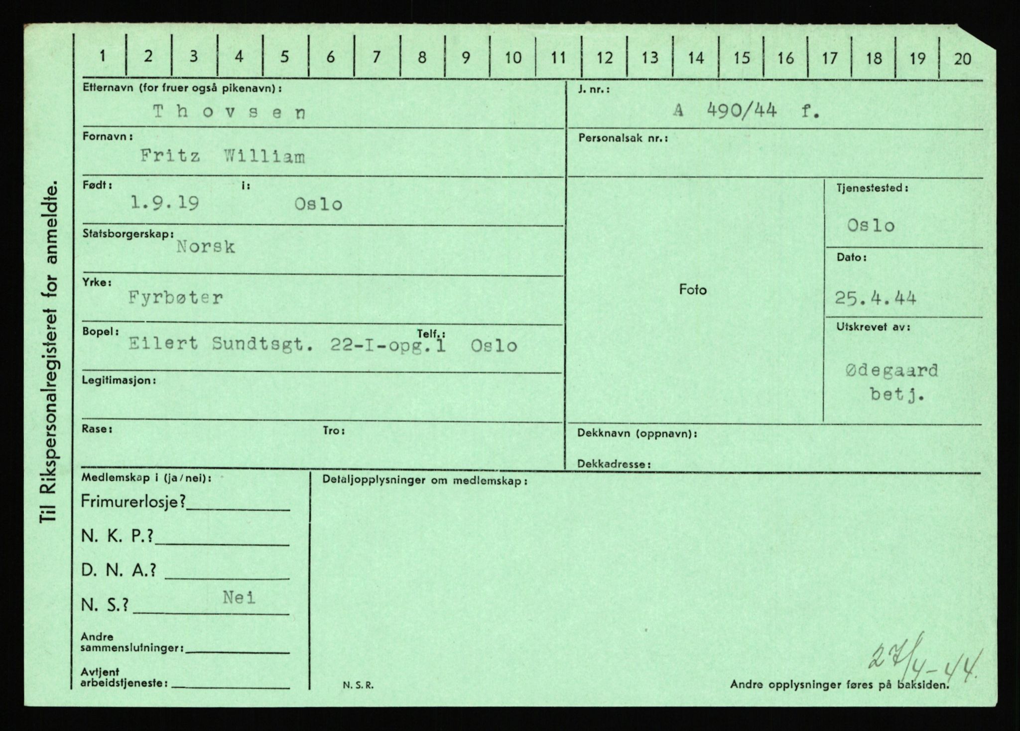 Statspolitiet - Hovedkontoret / Osloavdelingen, AV/RA-S-1329/C/Ca/L0015: Svea - Tøsse, 1943-1945, p. 2967