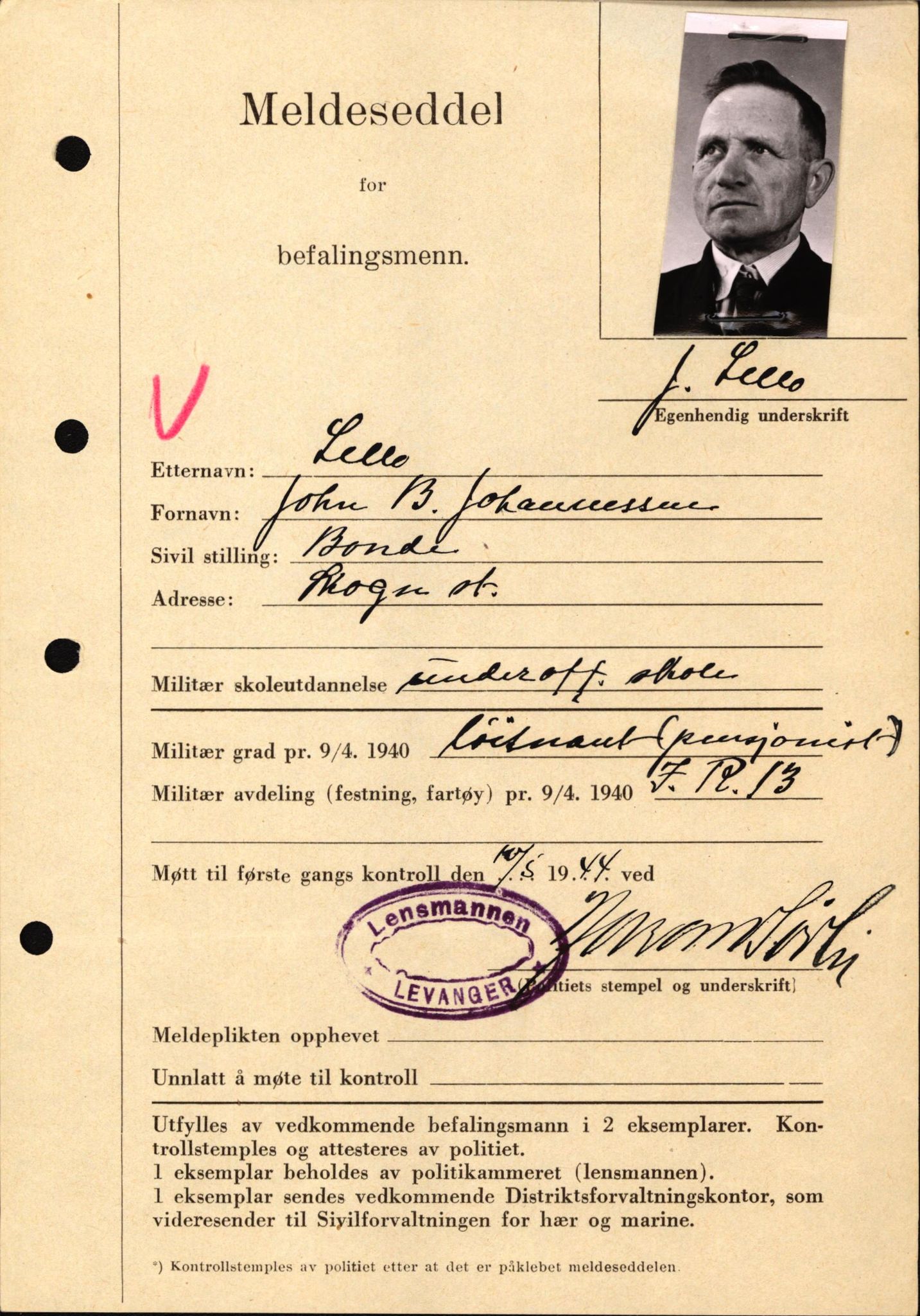Forsvaret, Forsvarets krigshistoriske avdeling, AV/RA-RAFA-2017/Y/Yf/L0209: II-C-11-2121  -  Okkupasjonstiden.  Meldesedler for befal med foto og oppl. om militær grad 9. apr. 1940., 1944-1945, p. 60