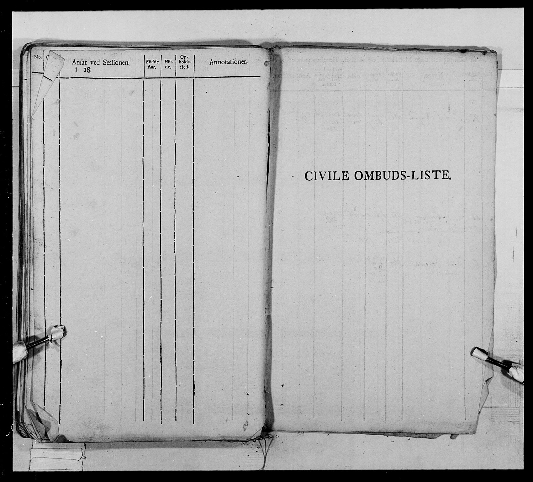 Generalitets- og kommissariatskollegiet, Det kongelige norske kommissariatskollegium, AV/RA-EA-5420/E/Eh/L0022b: Trondheimske dragonregiment, 1809-1811, p. 386
