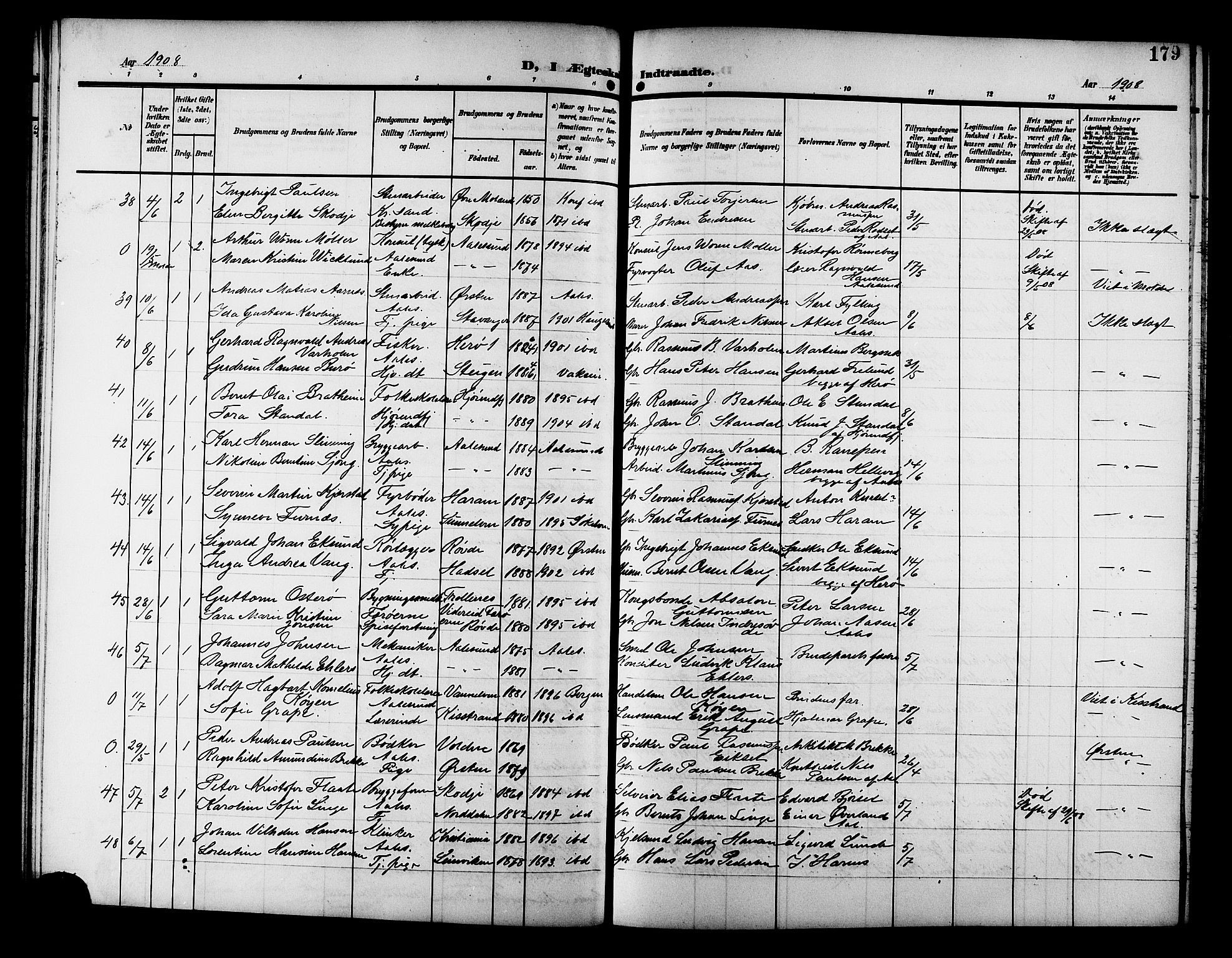 Ministerialprotokoller, klokkerbøker og fødselsregistre - Møre og Romsdal, AV/SAT-A-1454/529/L0470: Parish register (copy) no. 529C07, 1907-1917, p. 179