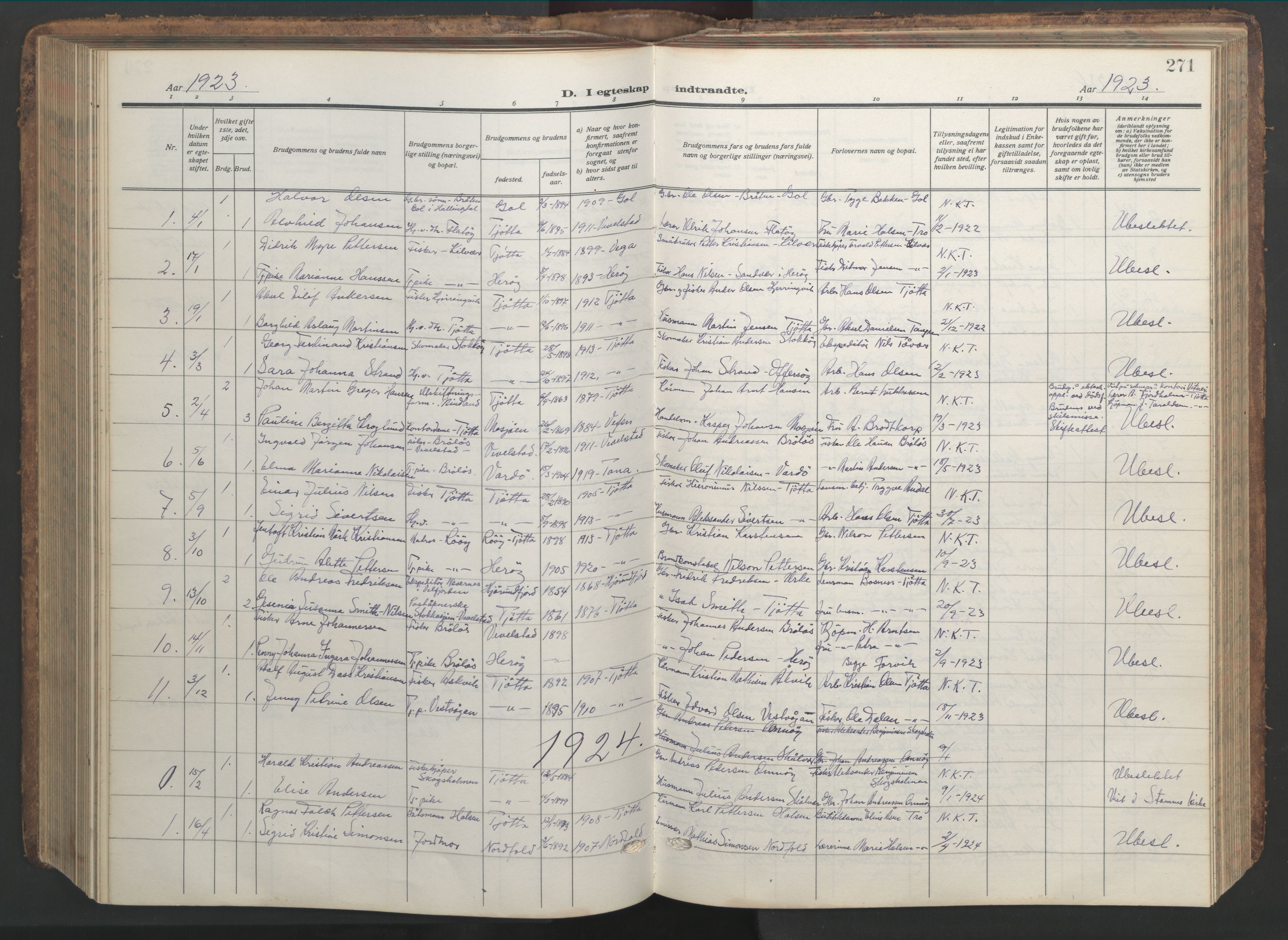 Ministerialprotokoller, klokkerbøker og fødselsregistre - Nordland, AV/SAT-A-1459/817/L0269: Parish register (copy) no. 817C04, 1921-1949, p. 271