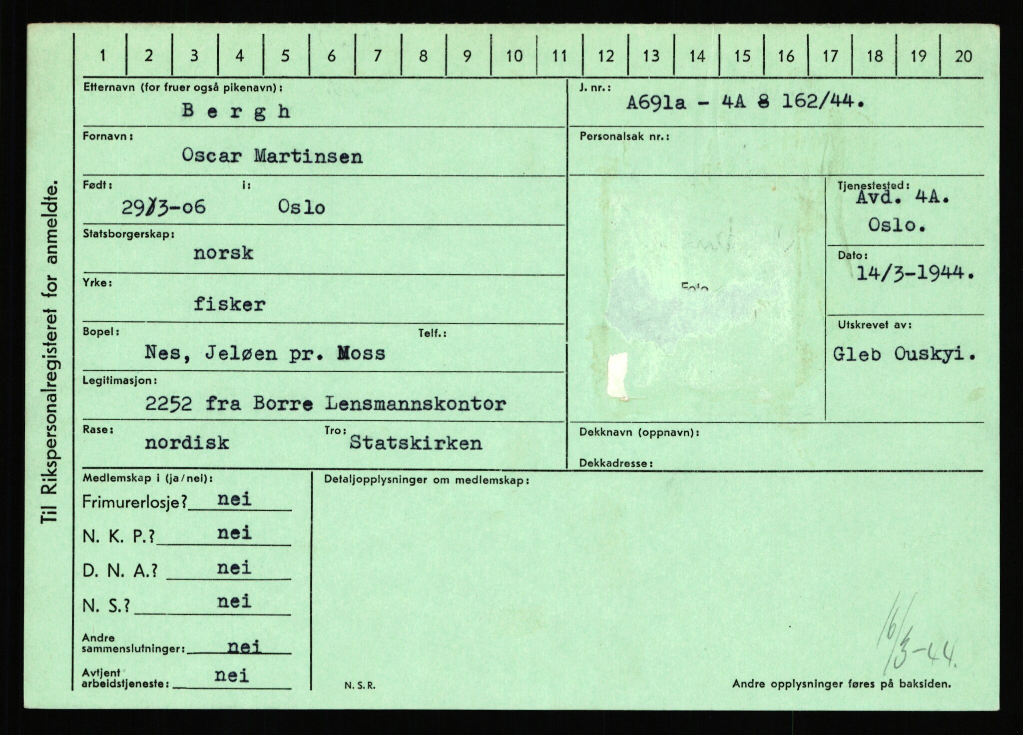 Statspolitiet - Hovedkontoret / Osloavdelingen, AV/RA-S-1329/C/Ca/L0002: Arneberg - Brand, 1943-1945, p. 2395