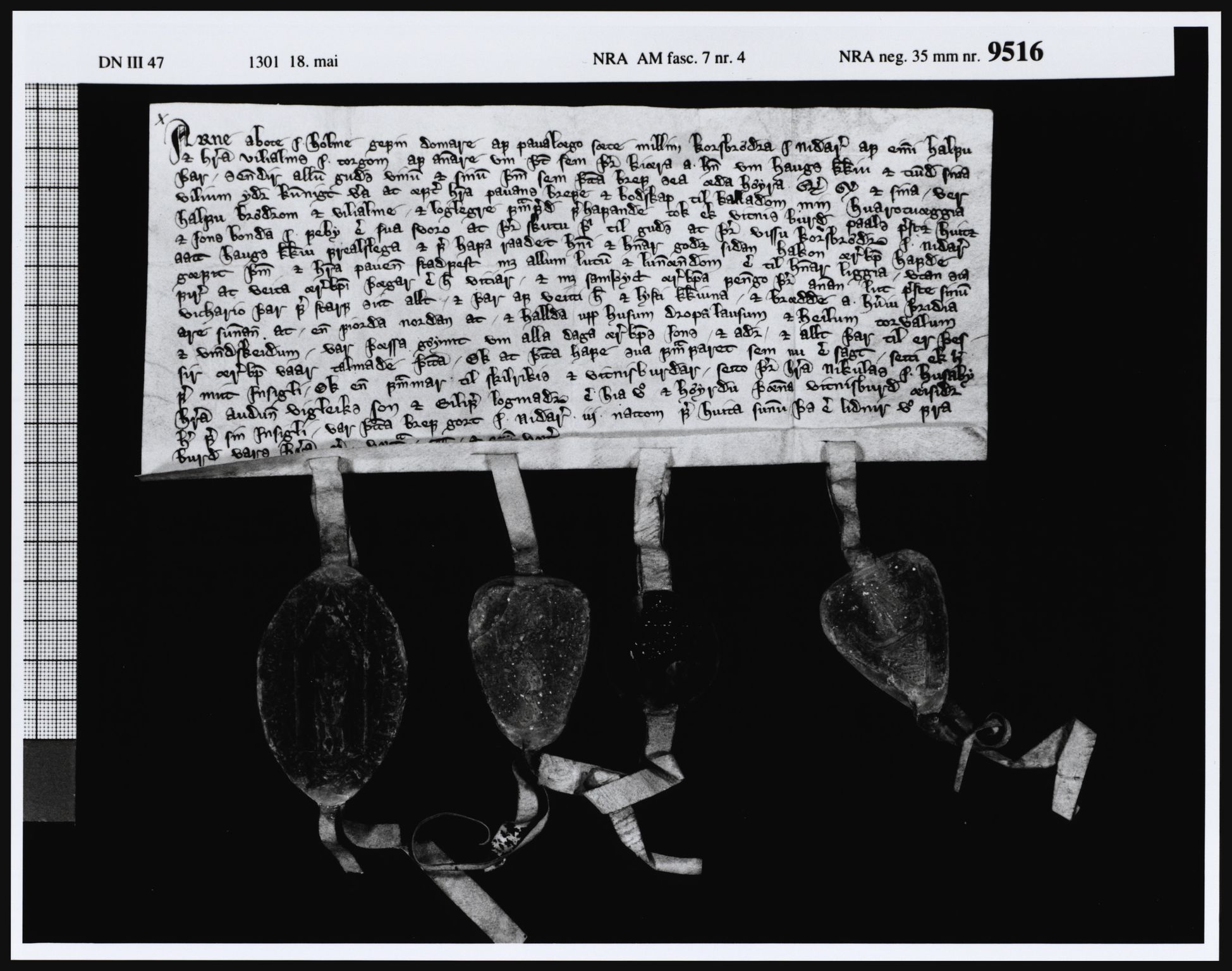 Riksarkivets diplomsamling, AV/RA-EA-5965/F05/L0020: NRA AM fasc. 7 nr. 2-4, 1301, p. 31