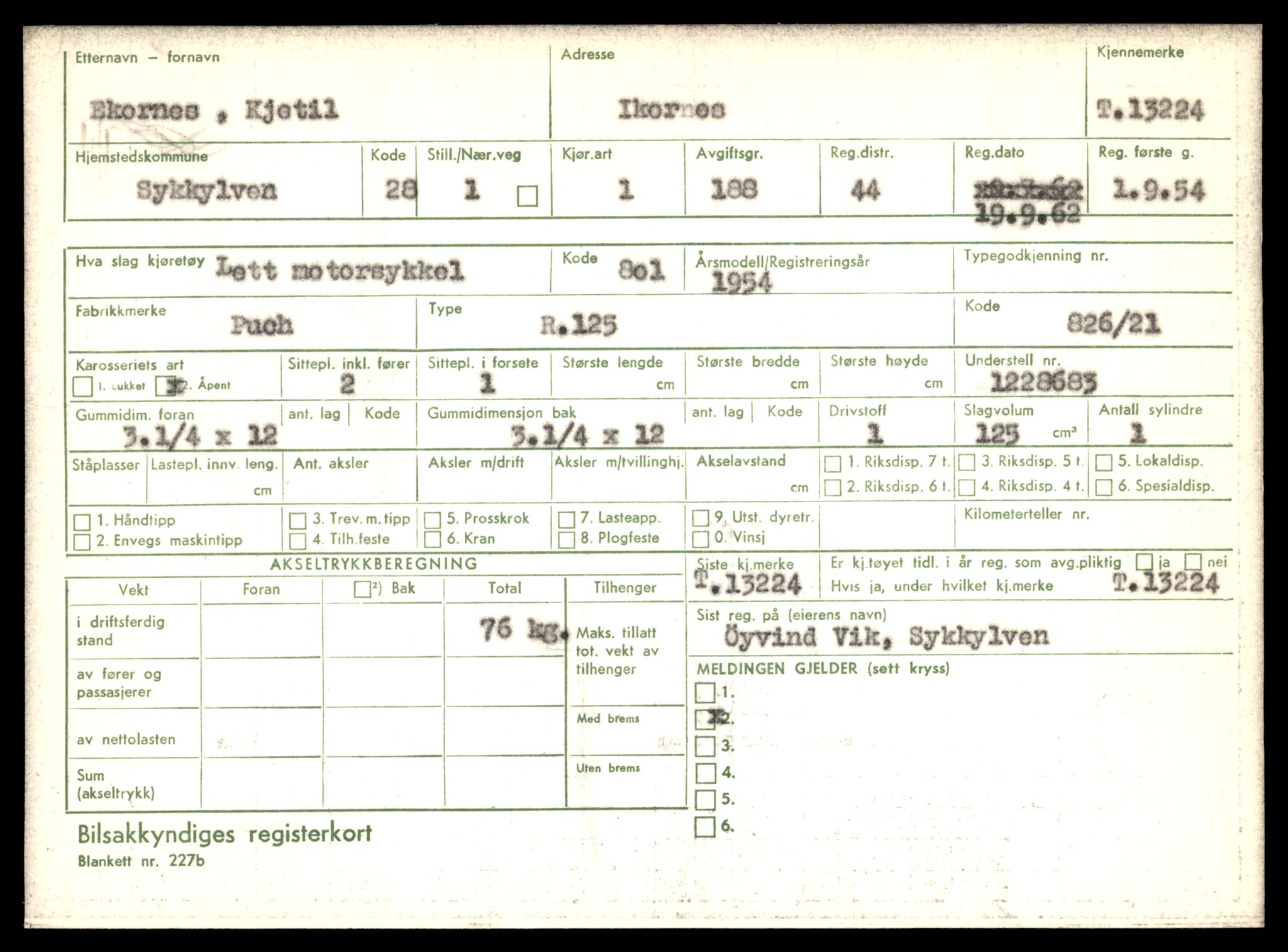 Møre og Romsdal vegkontor - Ålesund trafikkstasjon, AV/SAT-A-4099/F/Fe/L0038: Registreringskort for kjøretøy T 13180 - T 13360, 1927-1998, p. 765