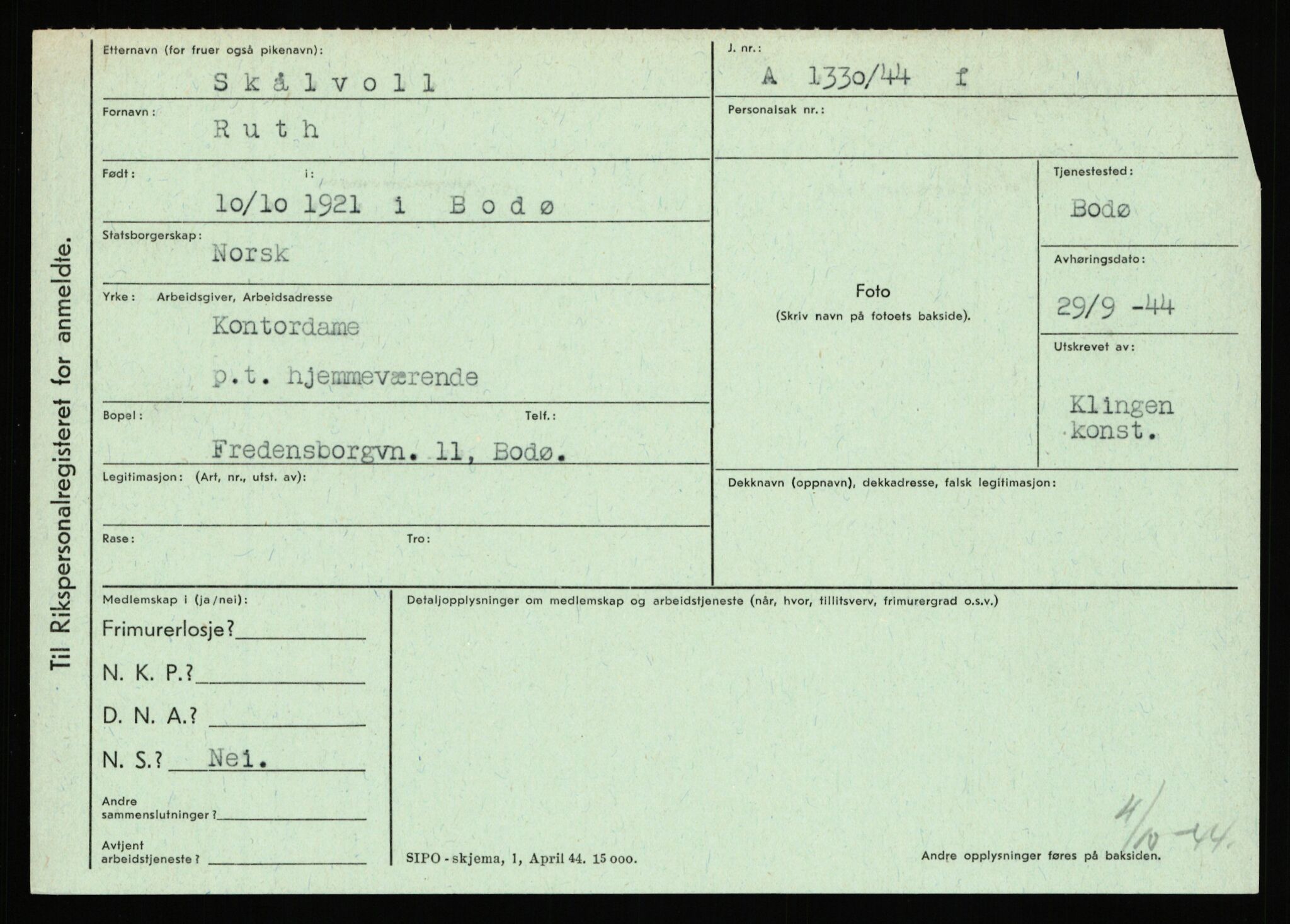 Statspolitiet - Hovedkontoret / Osloavdelingen, AV/RA-S-1329/C/Ca/L0014: Seterlien - Svartås, 1943-1945, p. 574