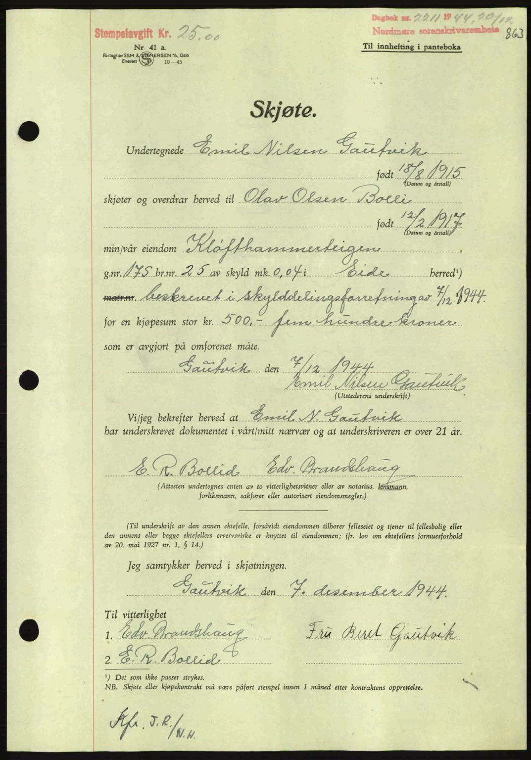 Nordmøre sorenskriveri, AV/SAT-A-4132/1/2/2Ca: Mortgage book no. A98, 1944-1944, Diary no: : 2211/1944