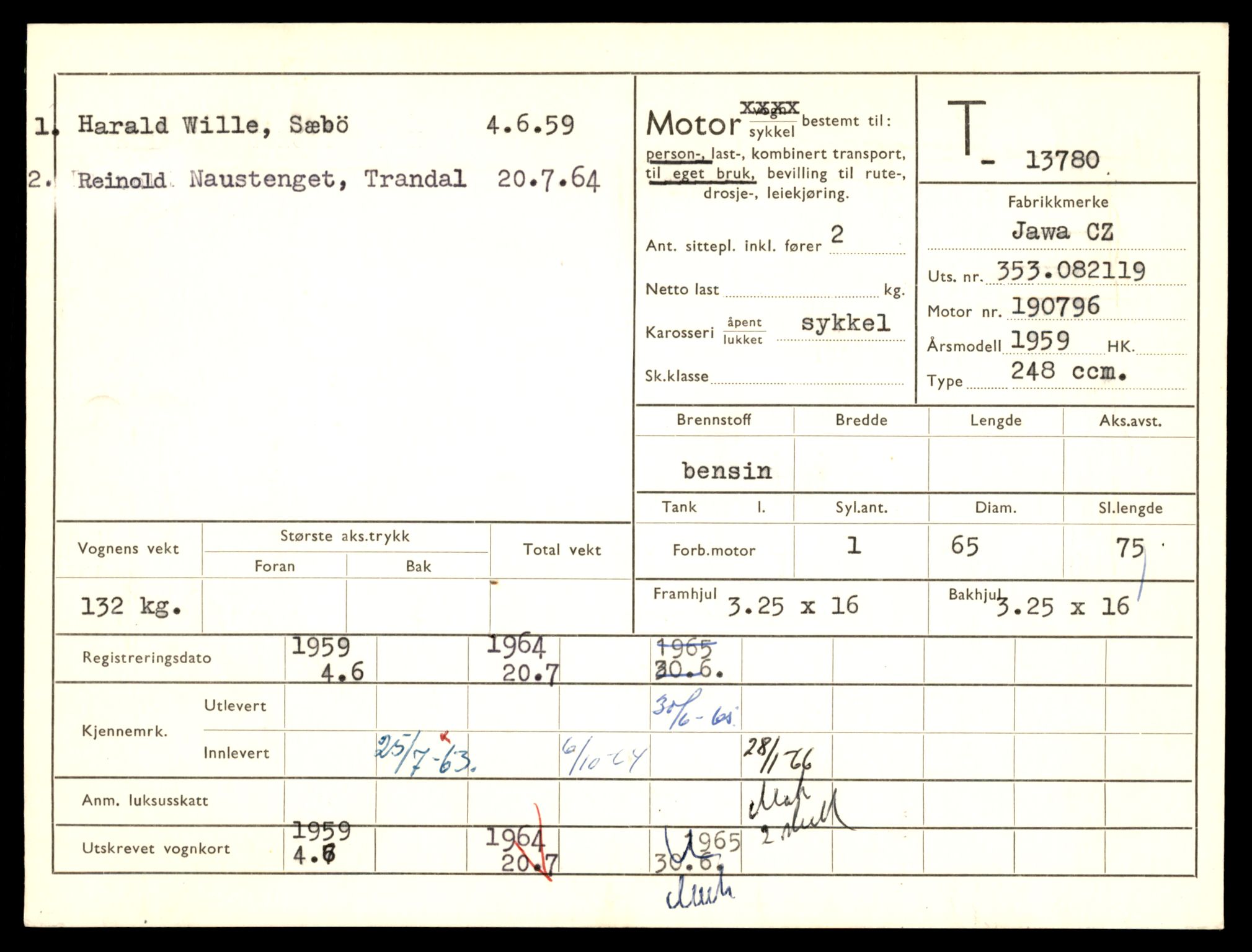 Møre og Romsdal vegkontor - Ålesund trafikkstasjon, AV/SAT-A-4099/F/Fe/L0041: Registreringskort for kjøretøy T 13710 - T 13905, 1927-1998, p. 1185