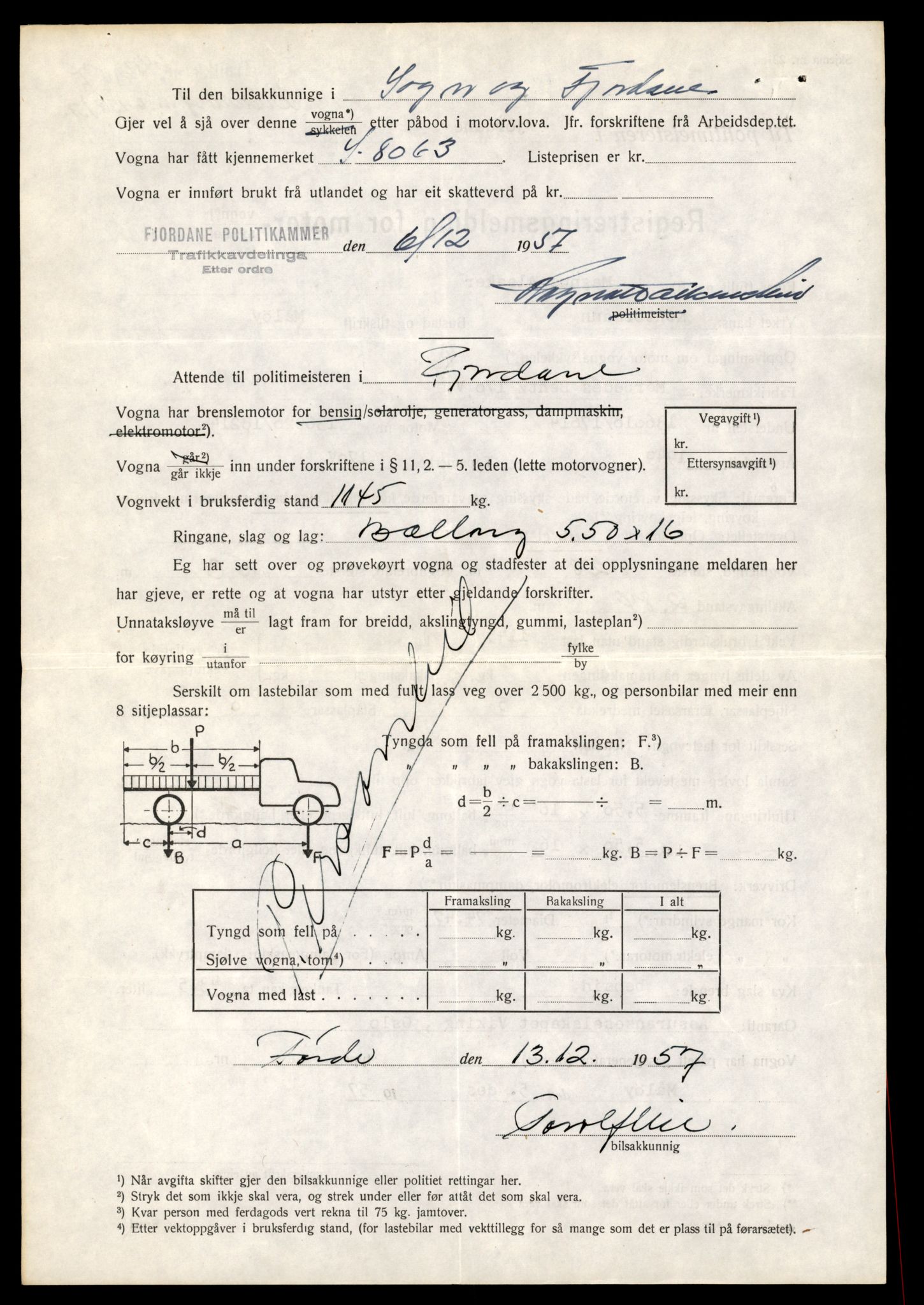 Møre og Romsdal vegkontor - Ålesund trafikkstasjon, AV/SAT-A-4099/F/Fe/L0046: Registreringskort for kjøretøy T 14445 - T 14579, 1927-1998