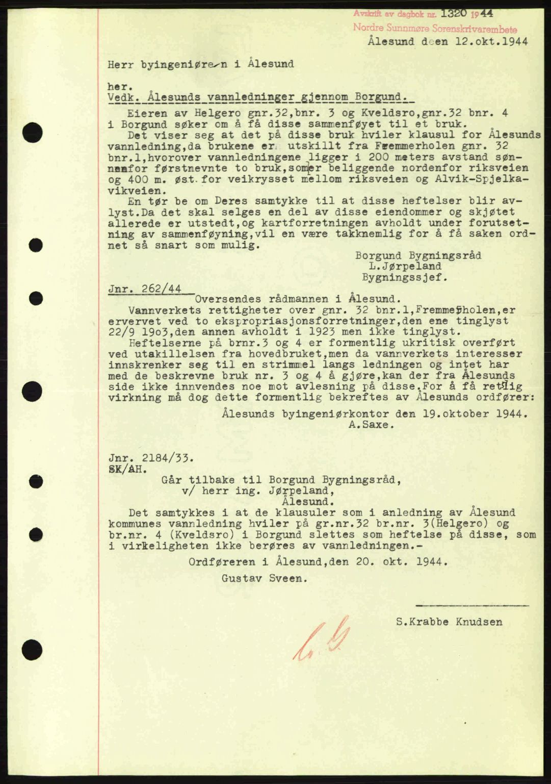 Nordre Sunnmøre sorenskriveri, SAT/A-0006/1/2/2C/2Ca: Mortgage book no. B6-14 a, 1942-1945, Diary no: : 1320/1944