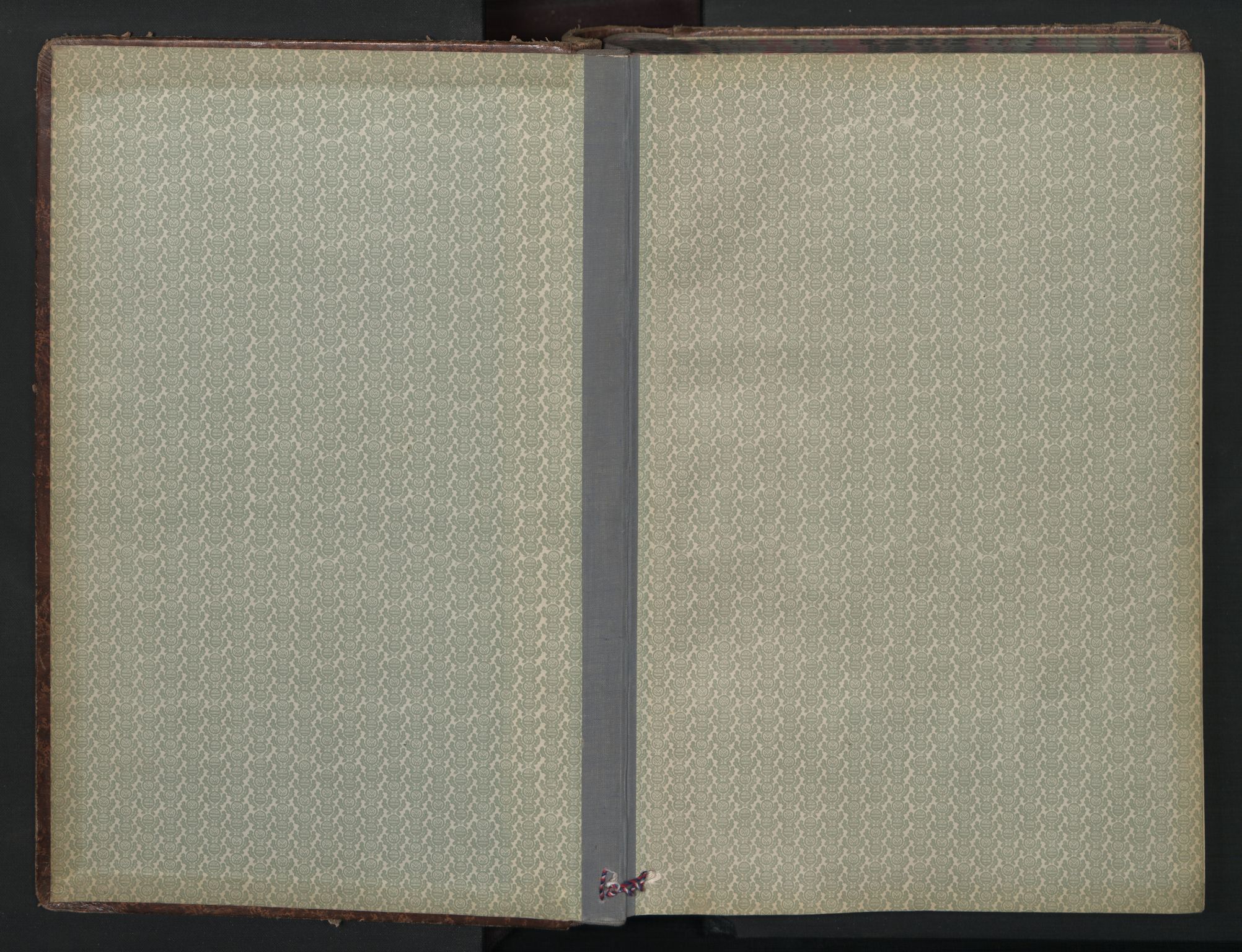 Grønland prestekontor Kirkebøker, AV/SAO-A-10848/F/Fa/L0020: Parish register (official) no. 20, 1935-1946