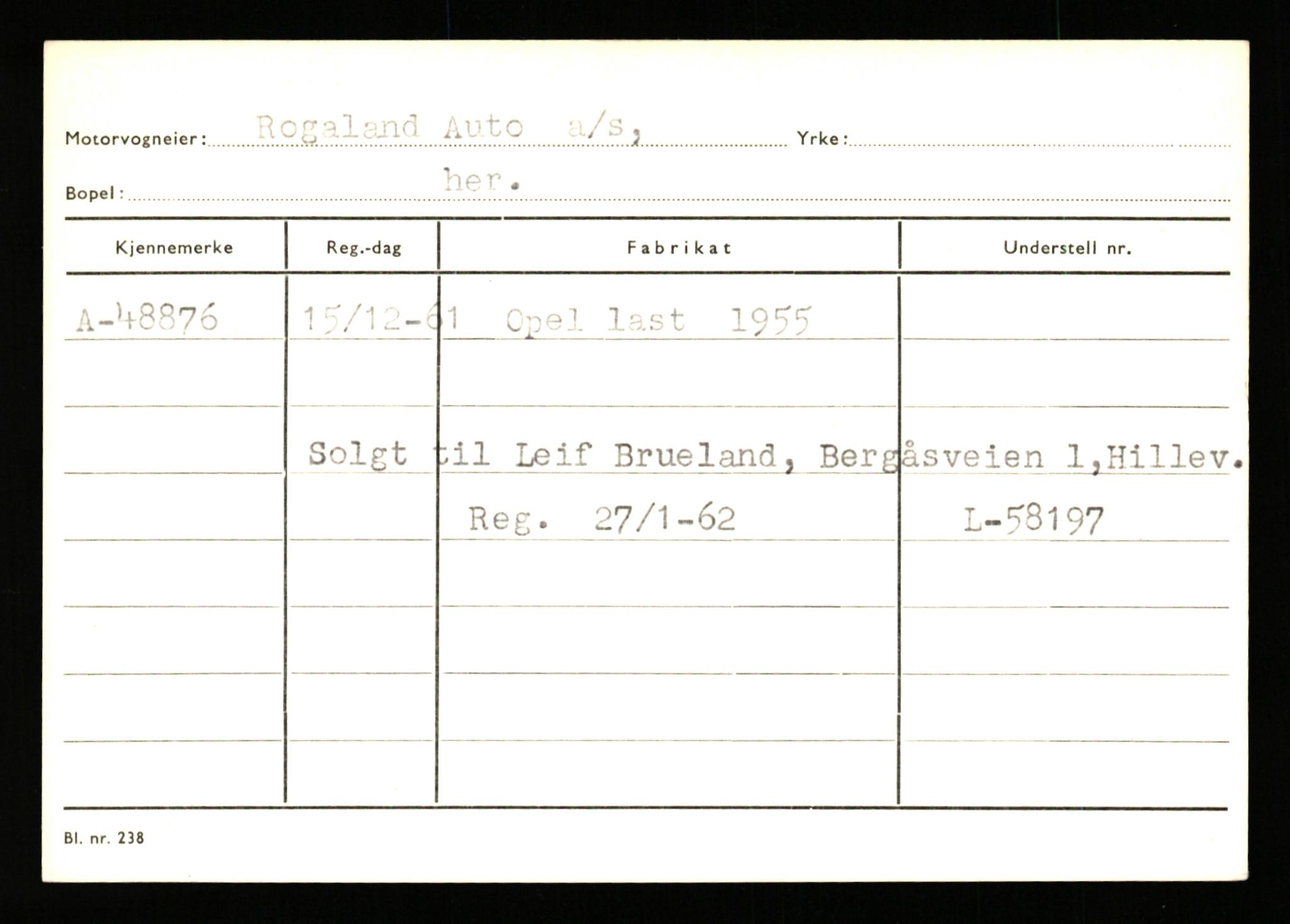 Stavanger trafikkstasjon, AV/SAST-A-101942/0/G/L0006: Registreringsnummer: 34250 - 49007, 1930-1971, p. 3426