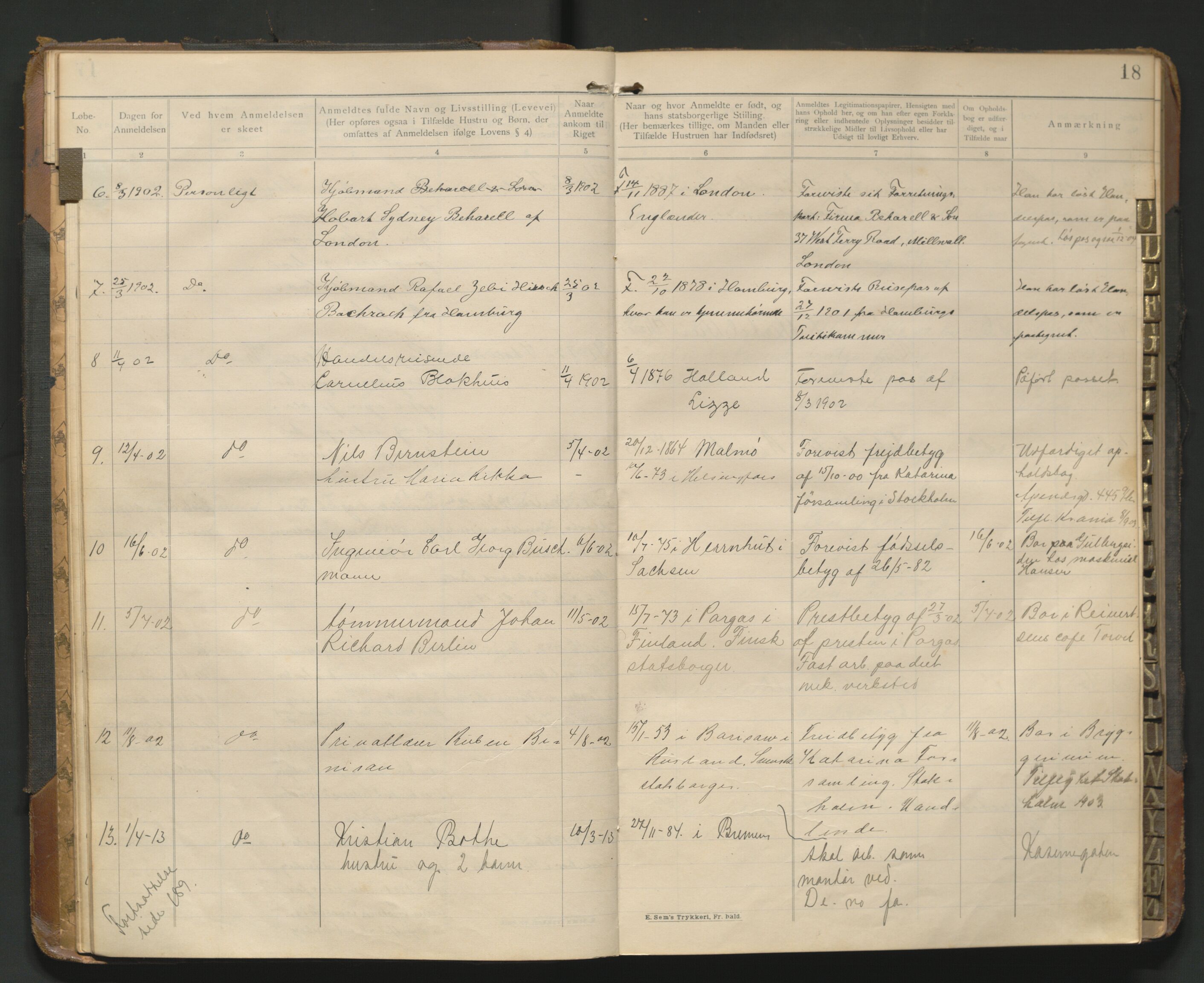 Fredrikstad politikammer, AV/SAO-A-10055/H/Hb/Hba/L0001: Protokoll over fremmede statsborgere, 1901-1916, p. 17b-18a