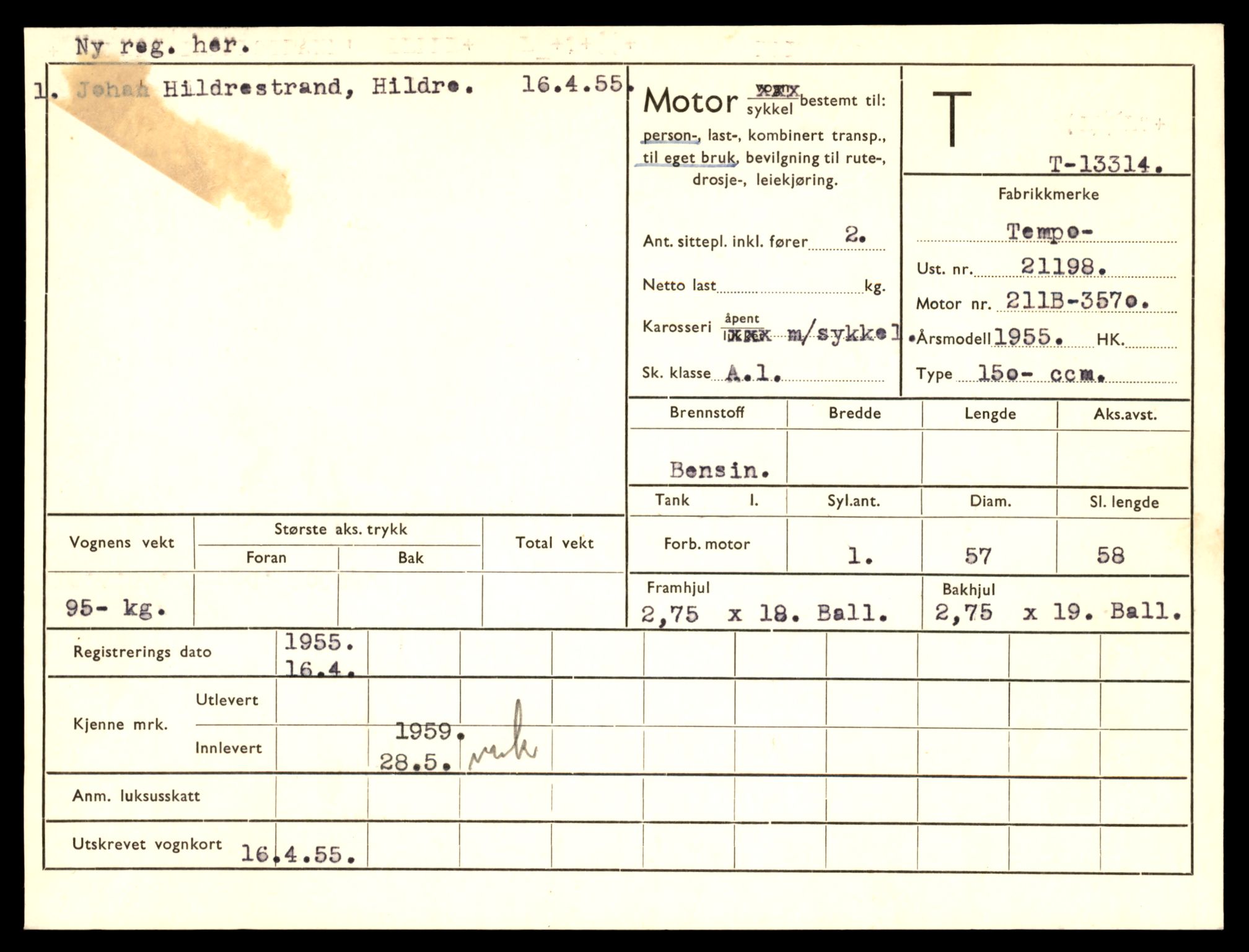Møre og Romsdal vegkontor - Ålesund trafikkstasjon, AV/SAT-A-4099/F/Fe/L0038: Registreringskort for kjøretøy T 13180 - T 13360, 1927-1998, p. 2269