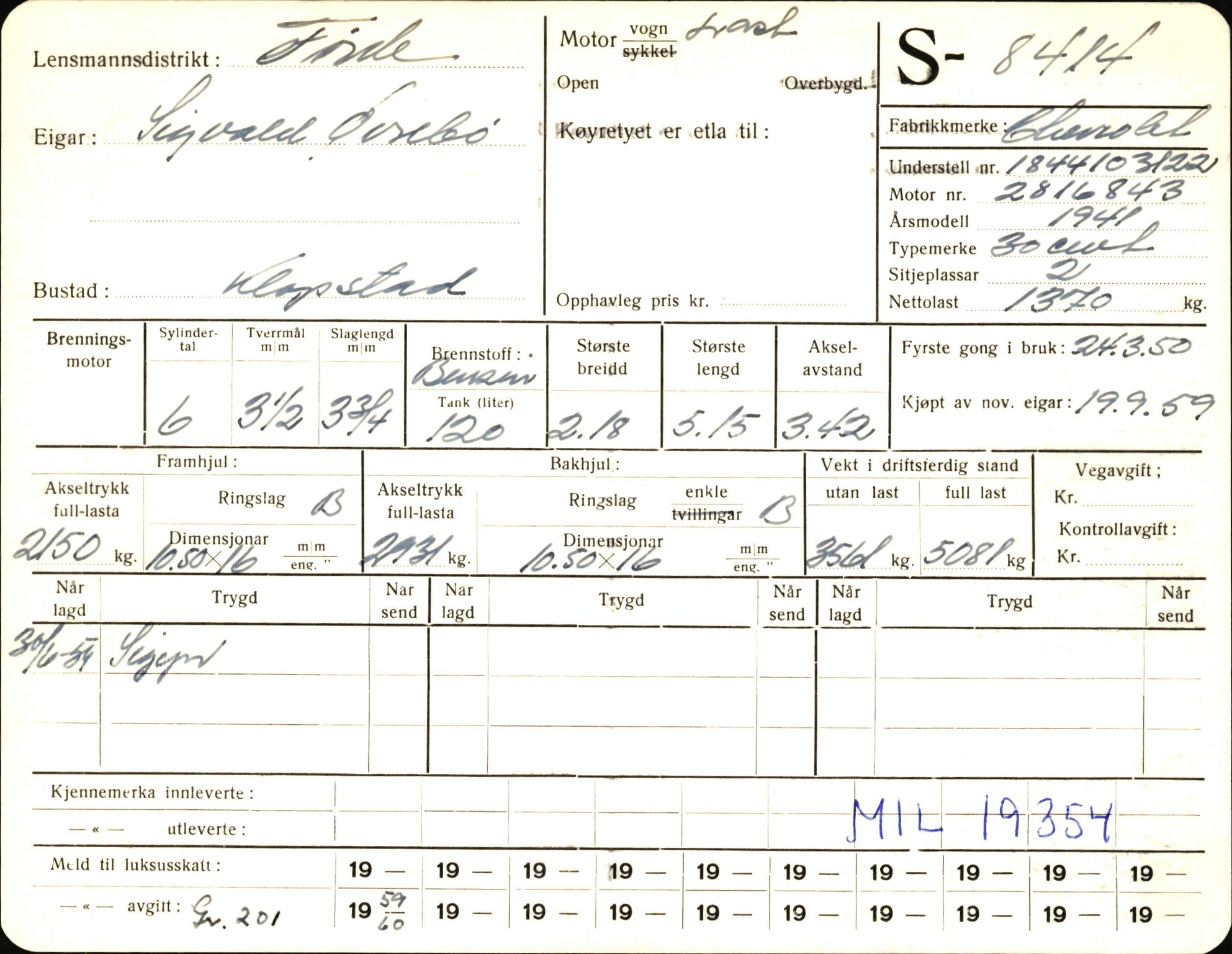 Statens vegvesen, Sogn og Fjordane vegkontor, AV/SAB-A-5301/4/F/L0006: Registerkort utmeldte Fjordane S8300-9500, 1930-1961, p. 183