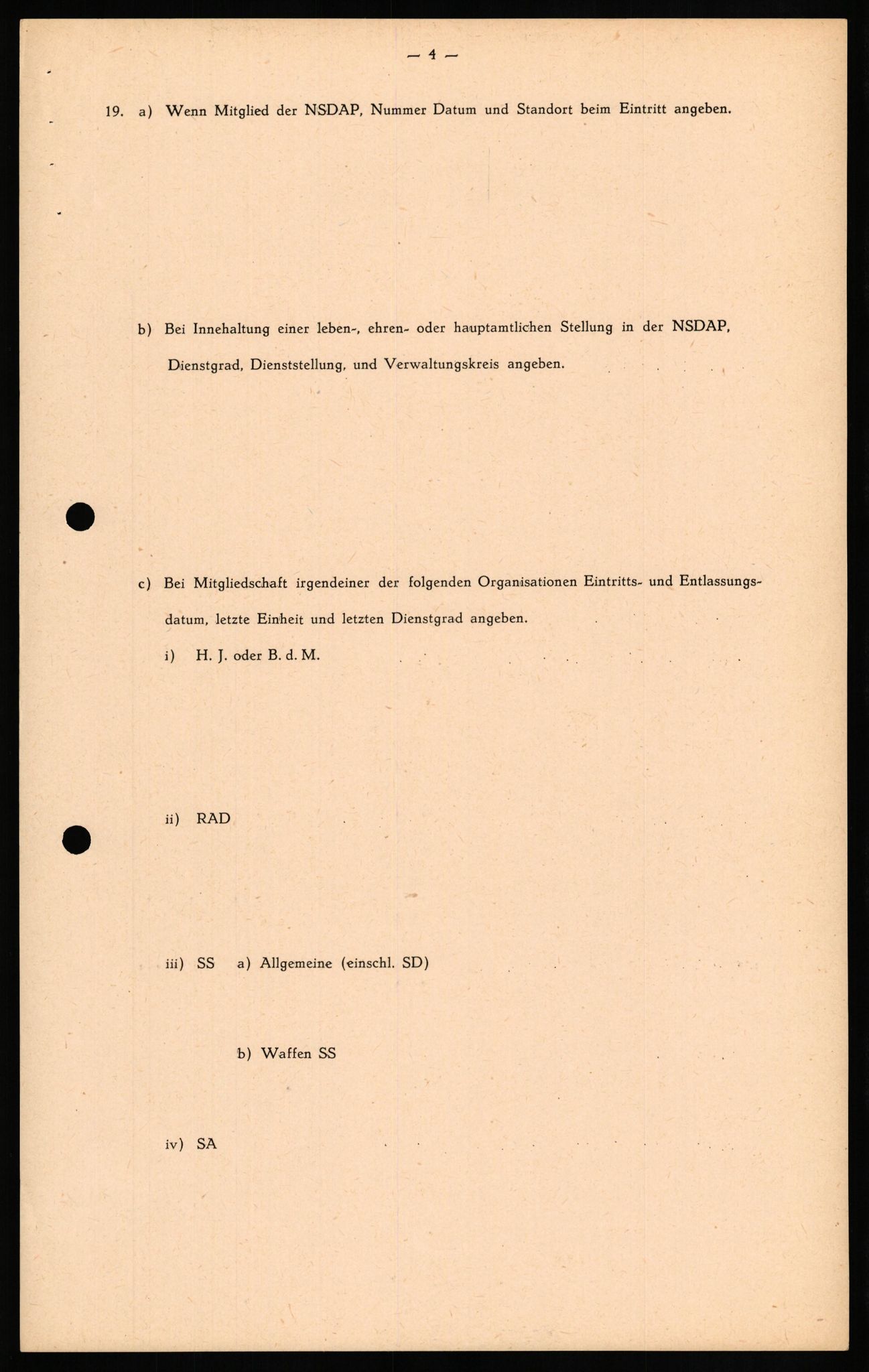 Forsvaret, Forsvarets overkommando II, AV/RA-RAFA-3915/D/Db/L0021: CI Questionaires. Tyske okkupasjonsstyrker i Norge. Tyskere., 1945-1946, p. 14