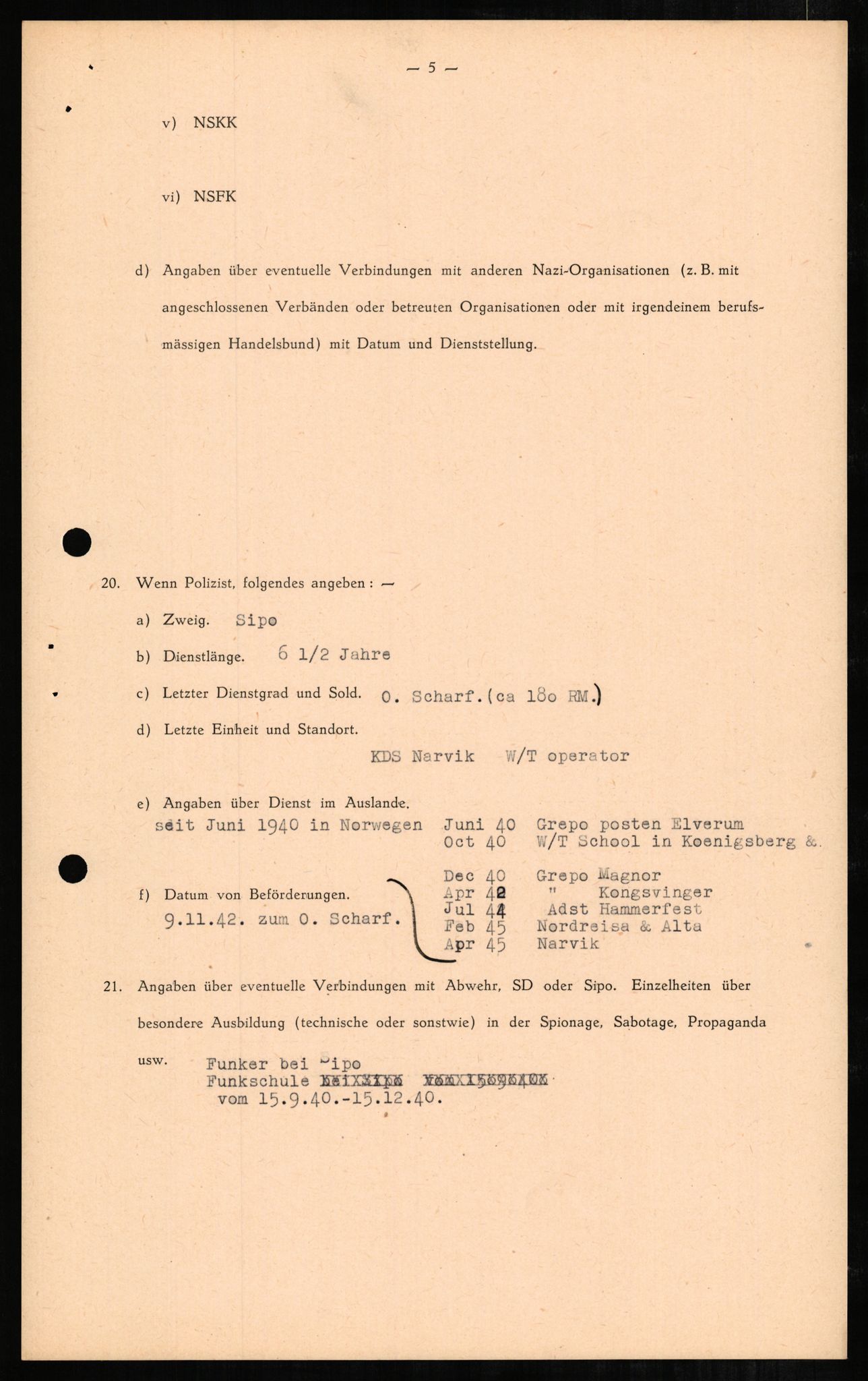 Forsvaret, Forsvarets overkommando II, RA/RAFA-3915/D/Db/L0003: CI Questionaires. Tyske okkupasjonsstyrker i Norge. Tyskere., 1945-1946, p. 581