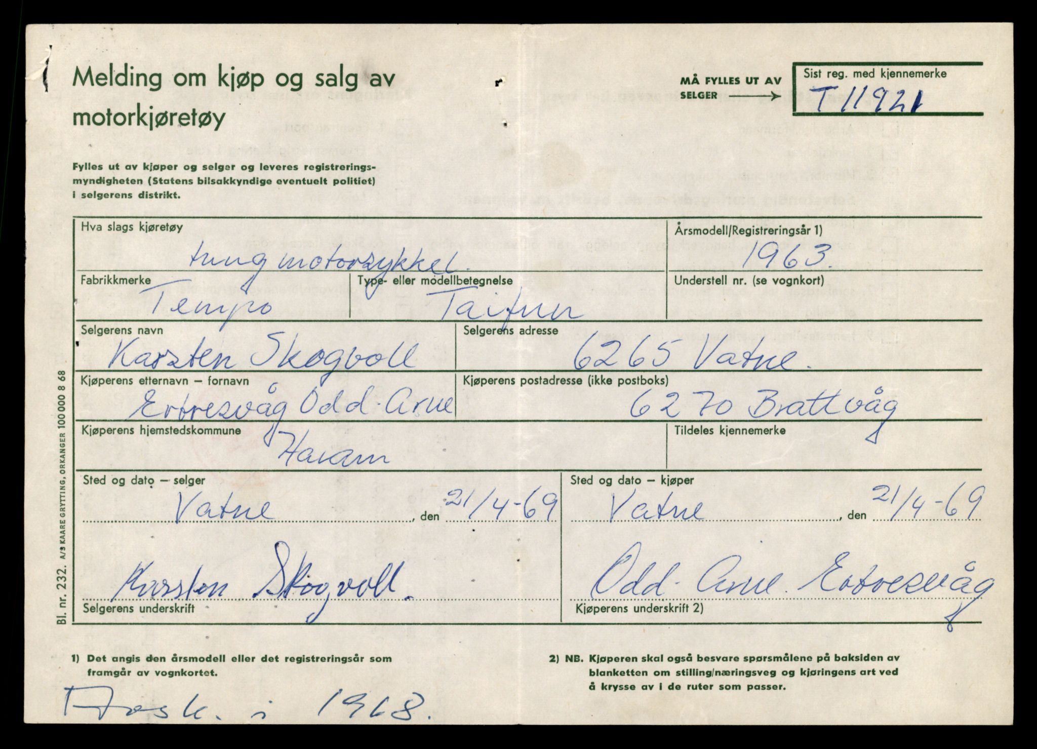 Møre og Romsdal vegkontor - Ålesund trafikkstasjon, AV/SAT-A-4099/F/Fe/L0031: Registreringskort for kjøretøy T 11800 - T 11996, 1927-1998, p. 2127