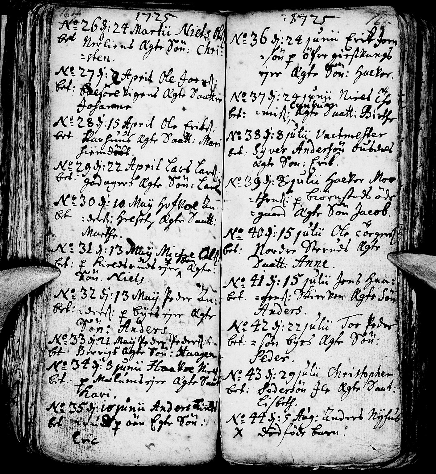 Nes prestekontor, Hedmark, AV/SAH-PREST-020/L/La/L0001: Parish register (copy) no. 1, 1663-1784, p. 164-165